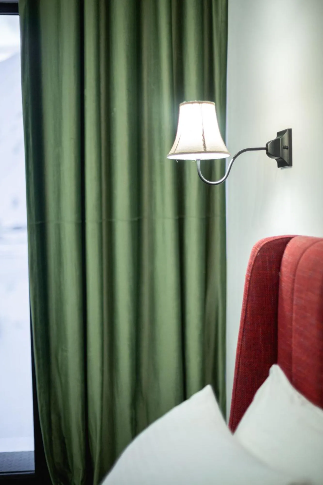 Bedroom, Bed in Hotel Roshe Gudauri