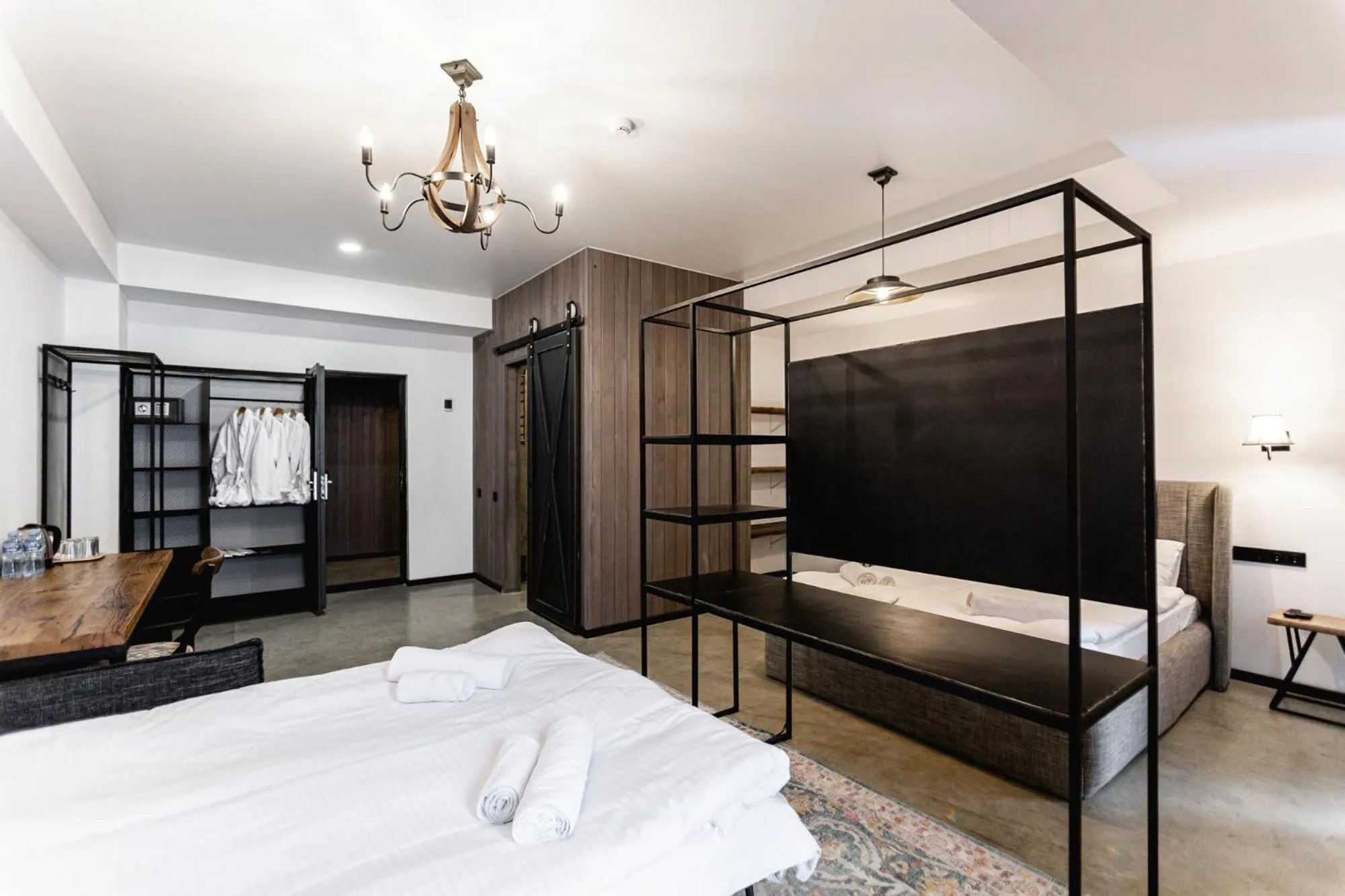 TV and multimedia, Bed in Hotel Roshe Gudauri