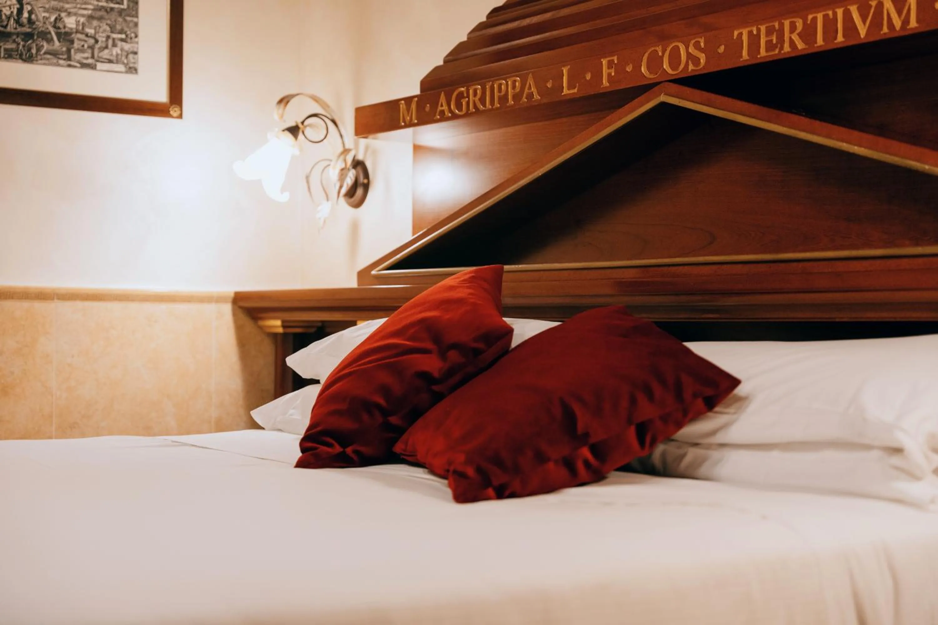 Bed in Hotel Pantheon