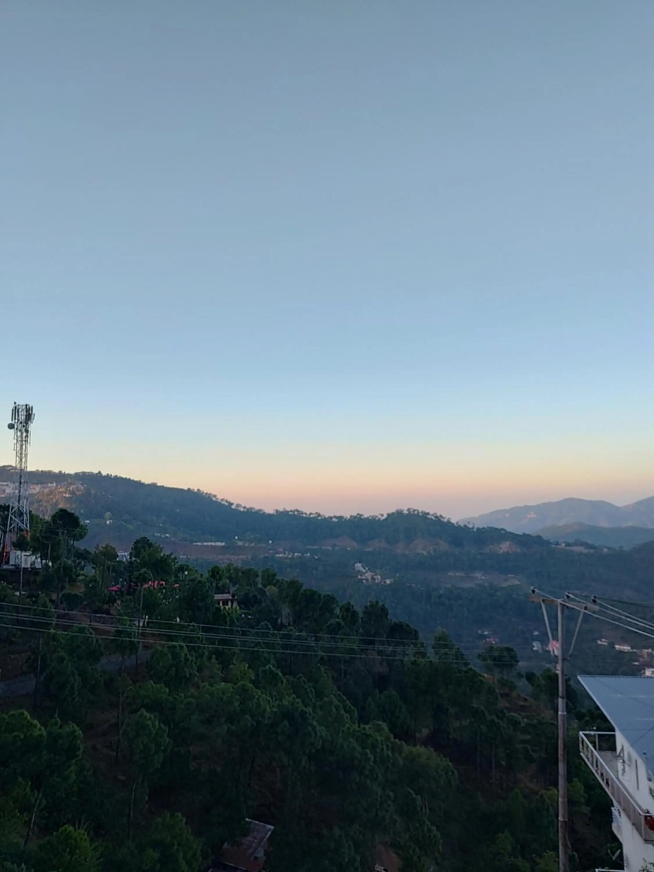 Sunset in Hotel Le Halcyon Kasauli
