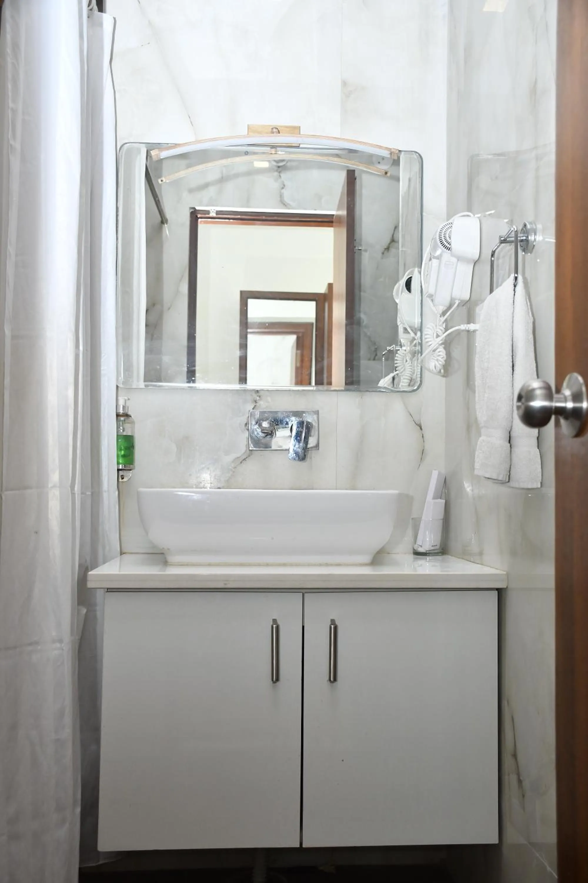 Hotel Le Halcyon Kasauli