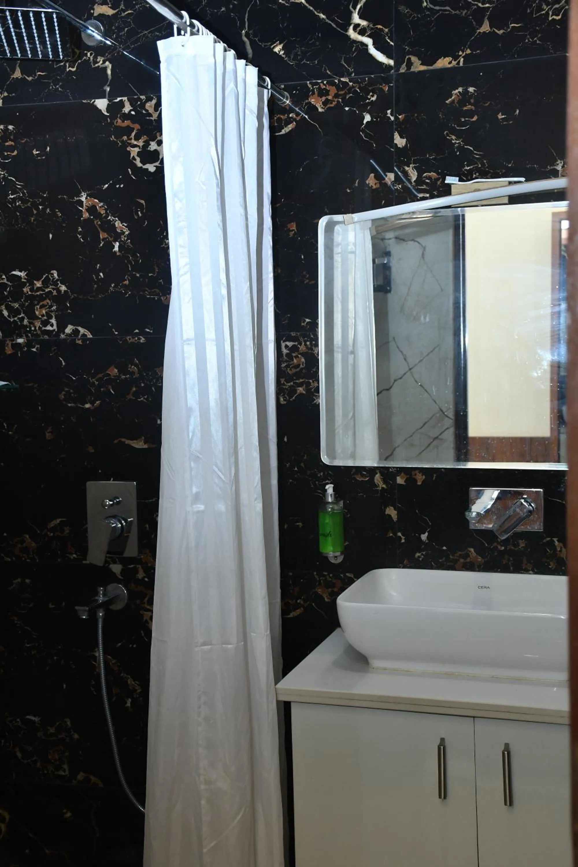 Hotel Le Halcyon Kasauli