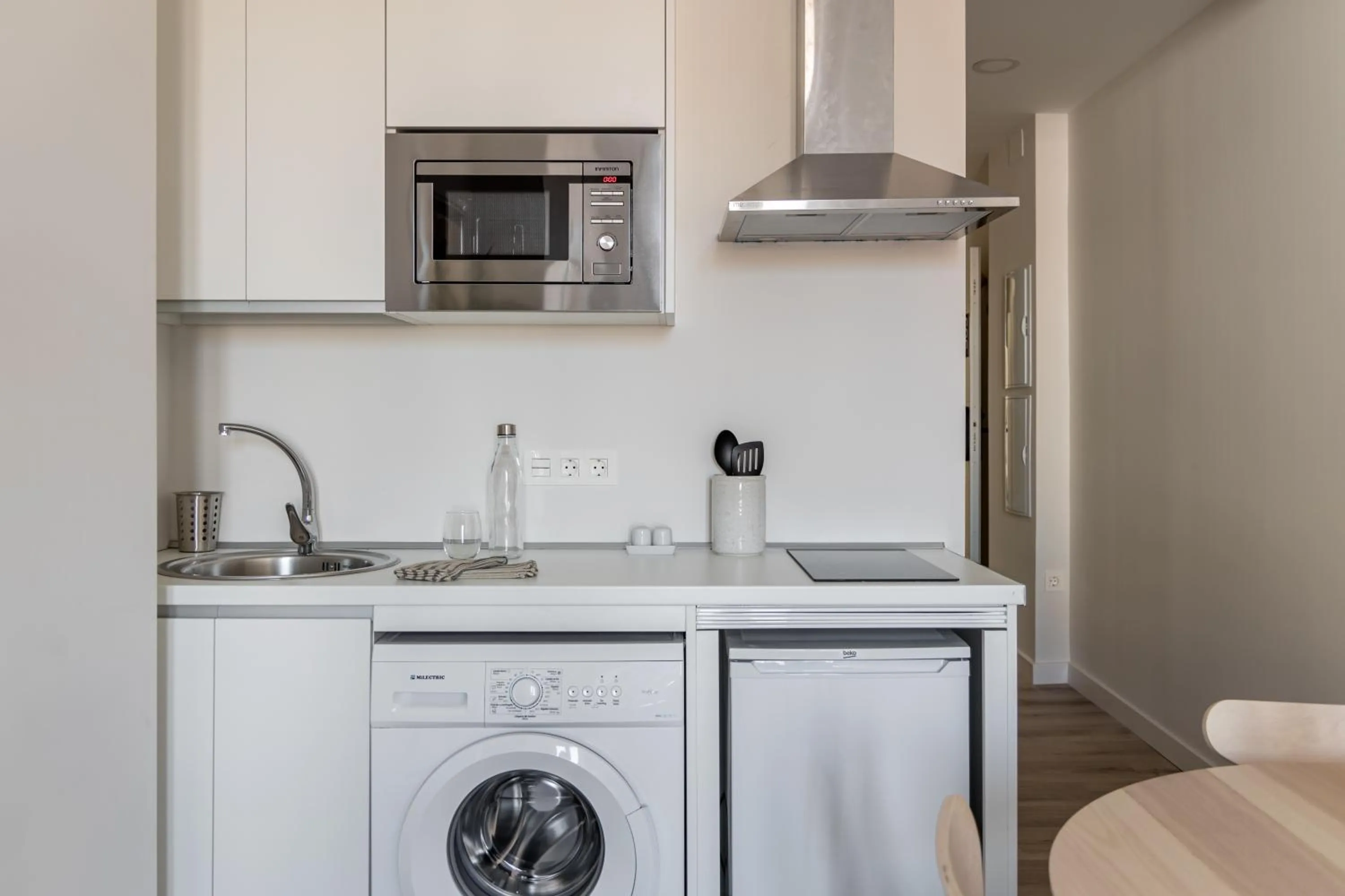 Kitchen or kitchenette in Líbere Granada Catedral