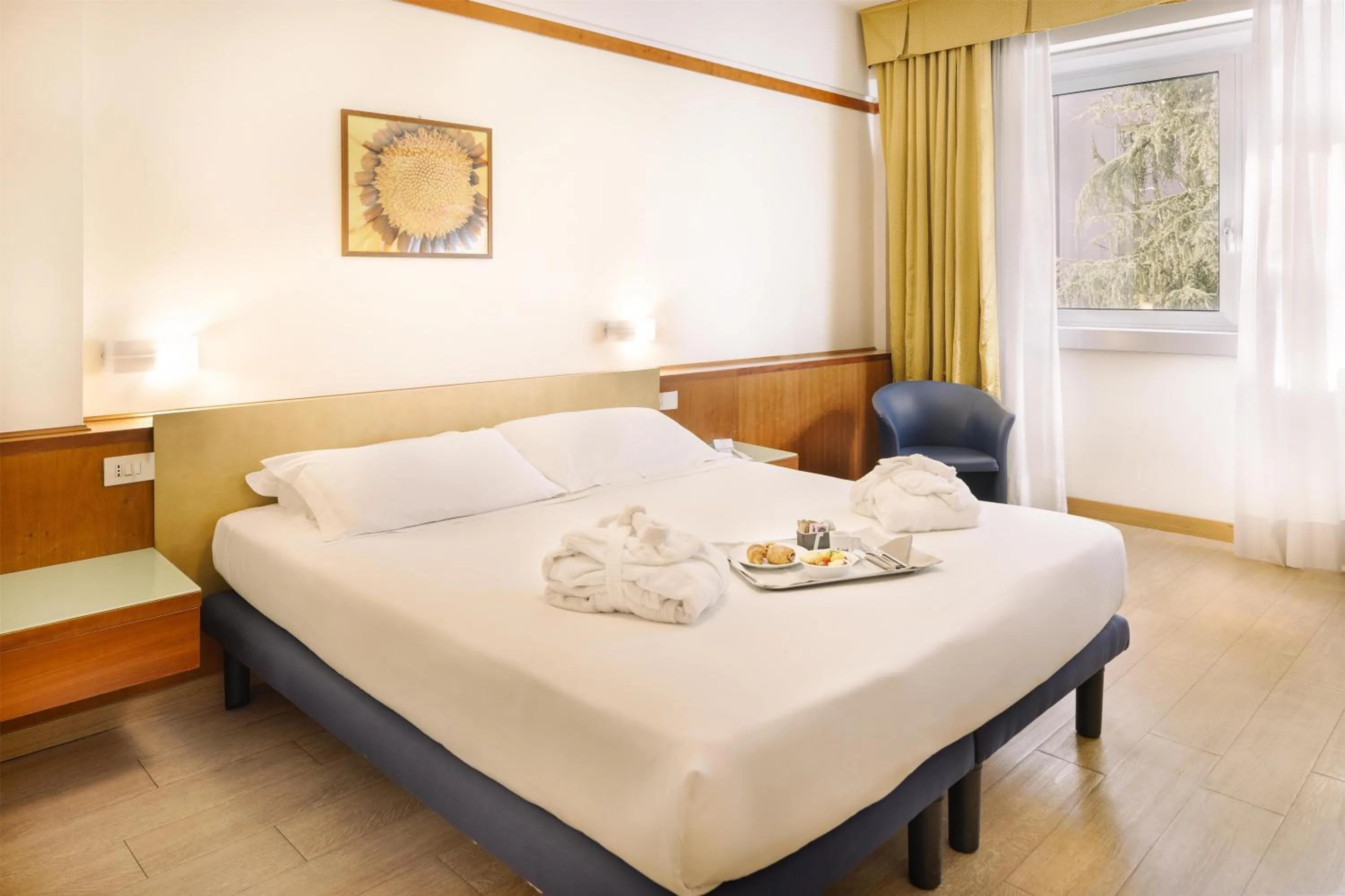 Bedroom, Bed in Best Western City Hotel