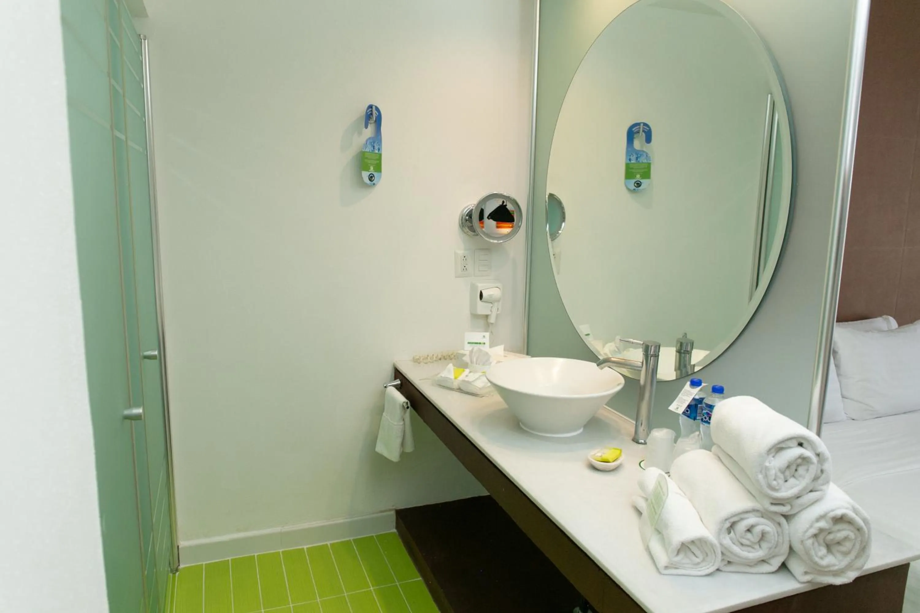 Bathroom in Bel Air Business Salamanca, Trademark by Wyndham