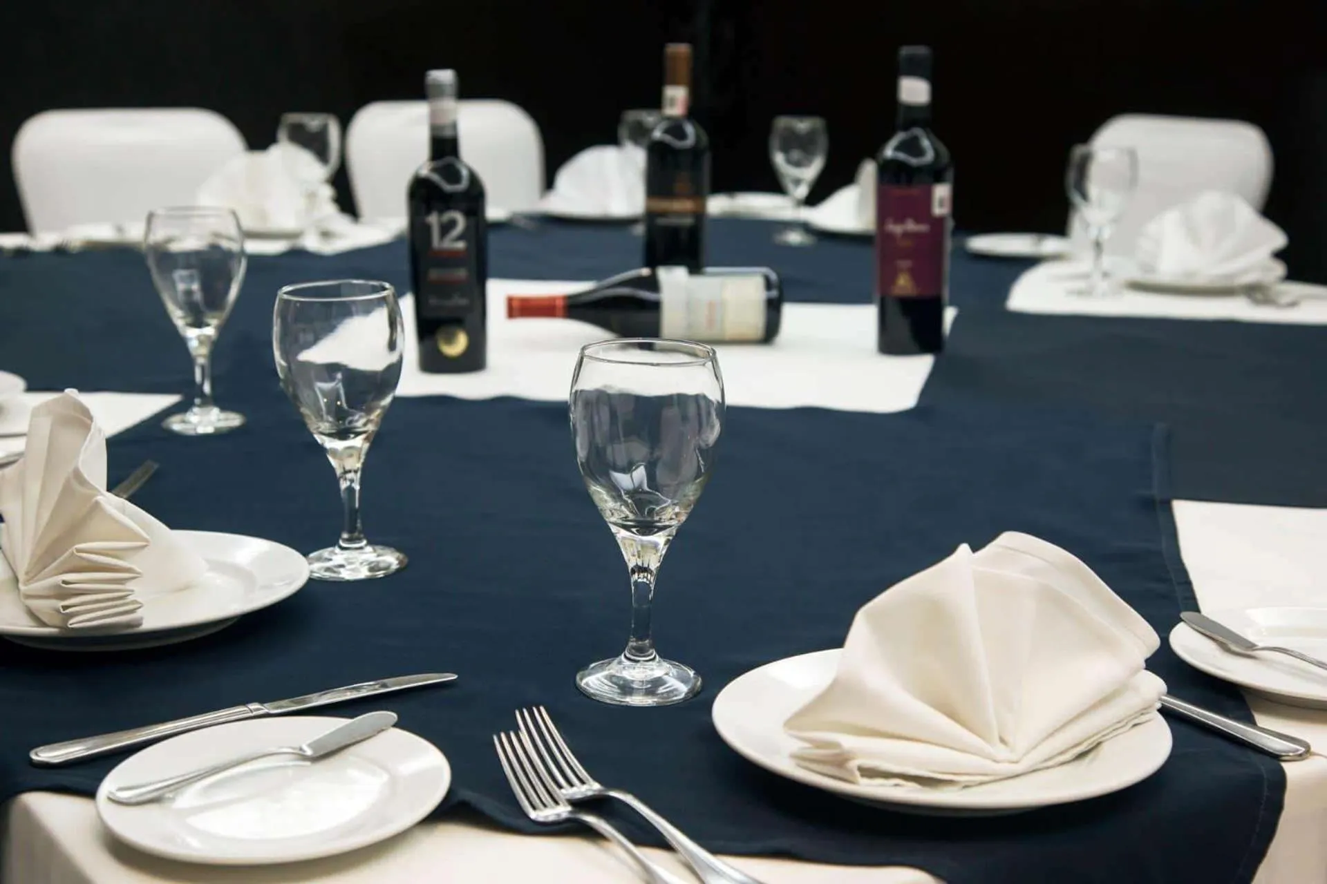 Restaurant/places to eat in Bel Air Business Salamanca, Trademark by Wyndham