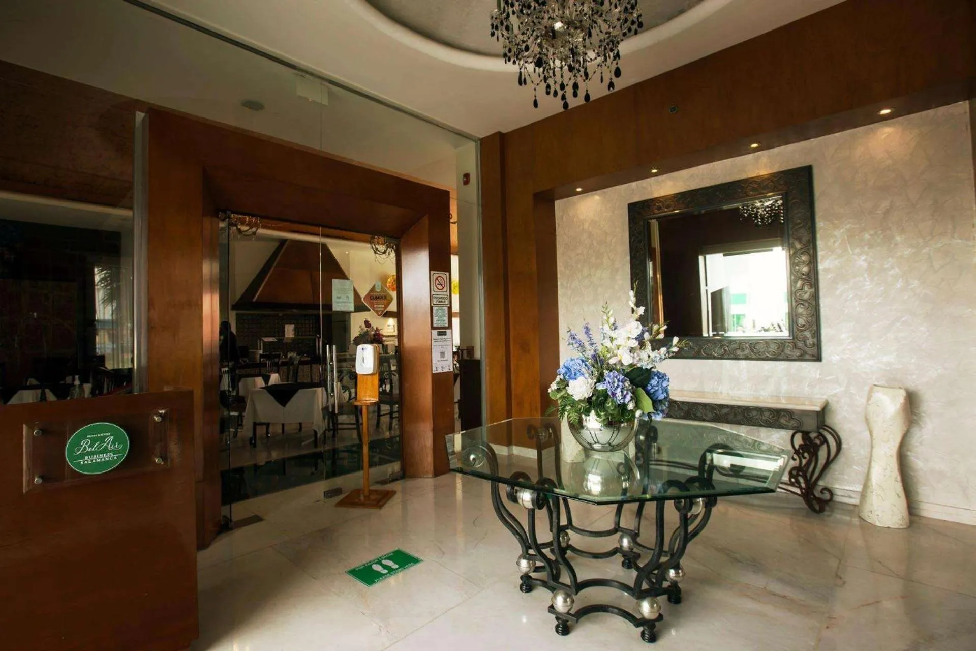 Lobby or reception in Bel Air Business Salamanca, Trademark by Wyndham