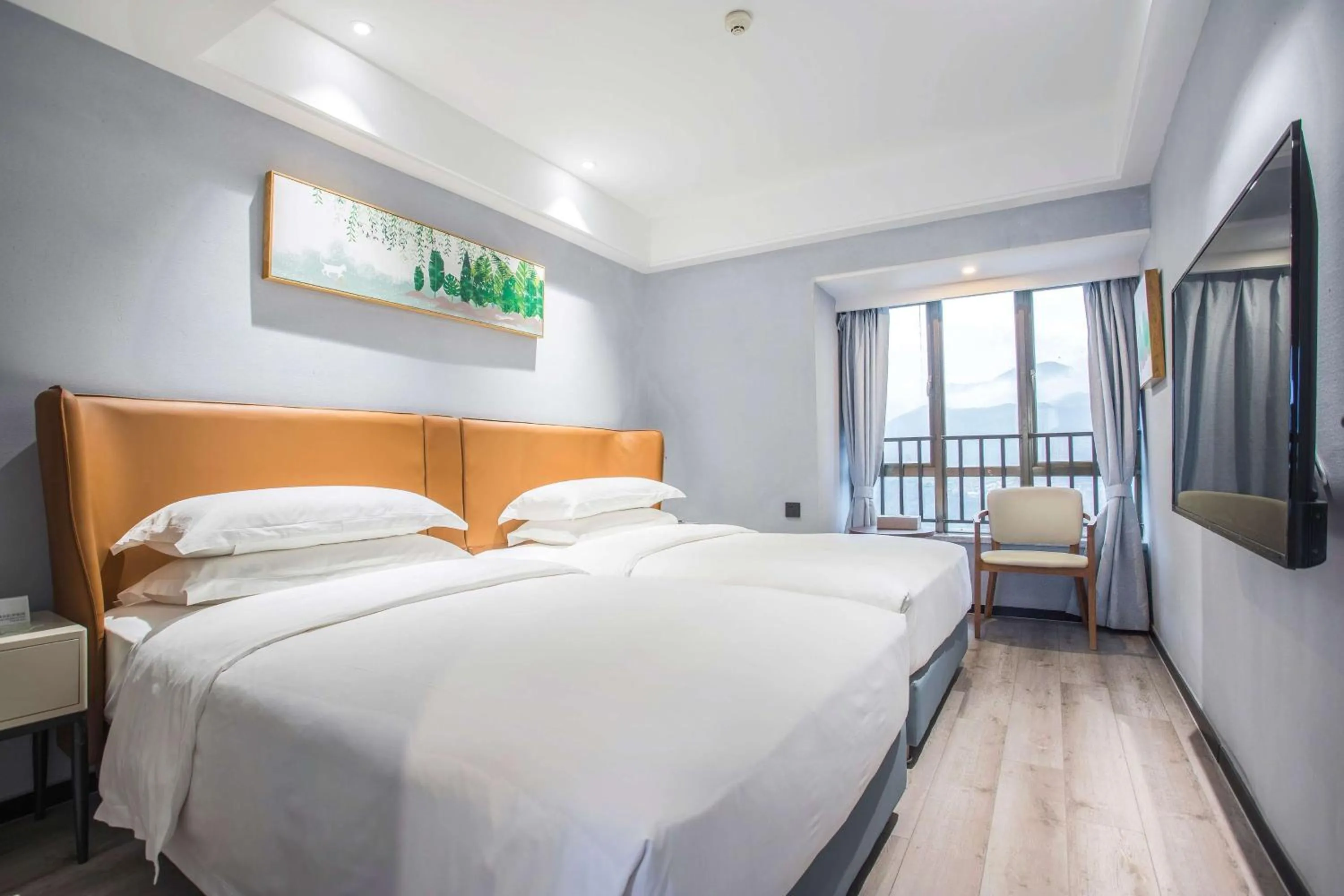 Photo of the whole room in Wyndham Garden Heyuan