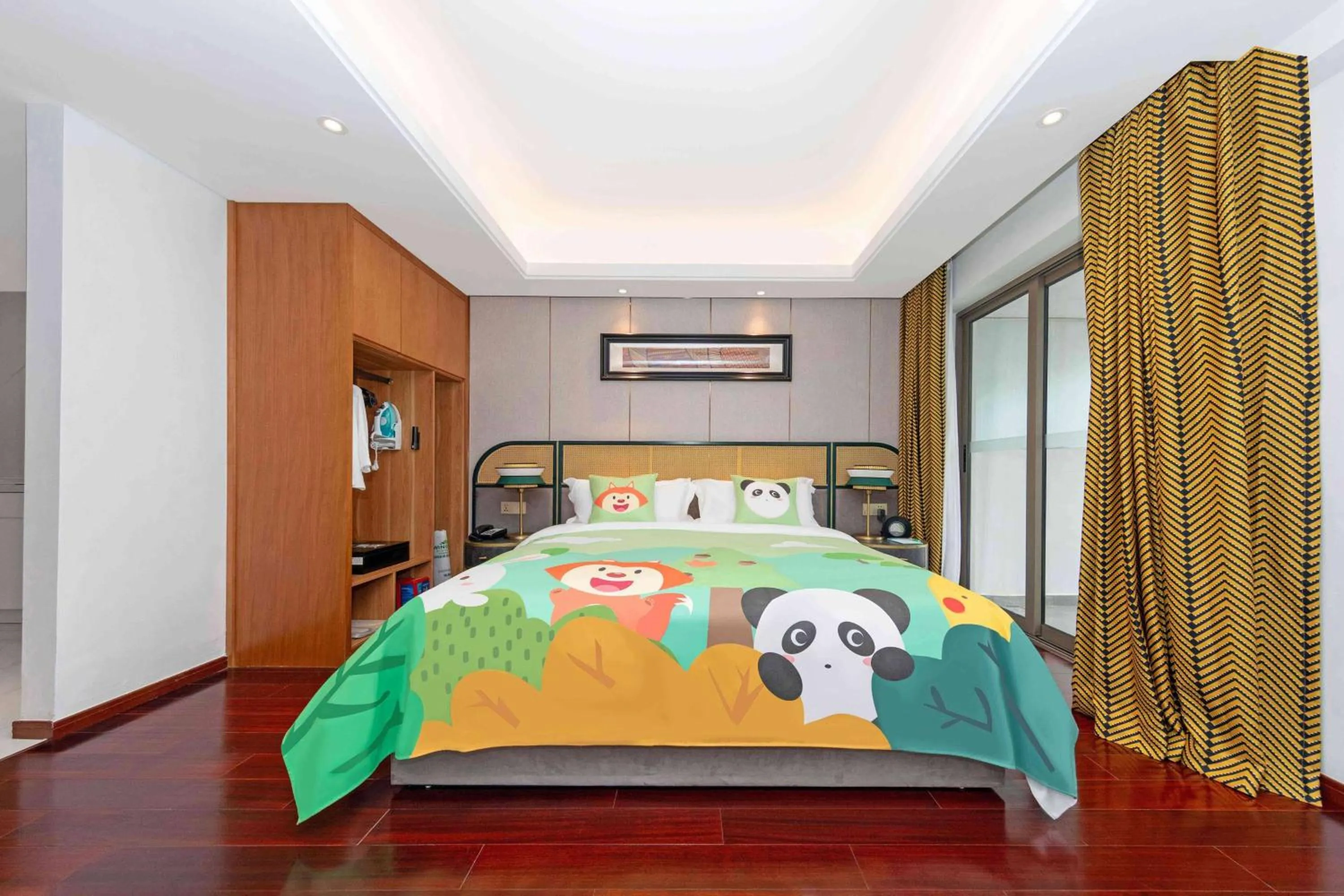 Photo of the whole room, Bed in Wingate By Wyndham Yangshuo