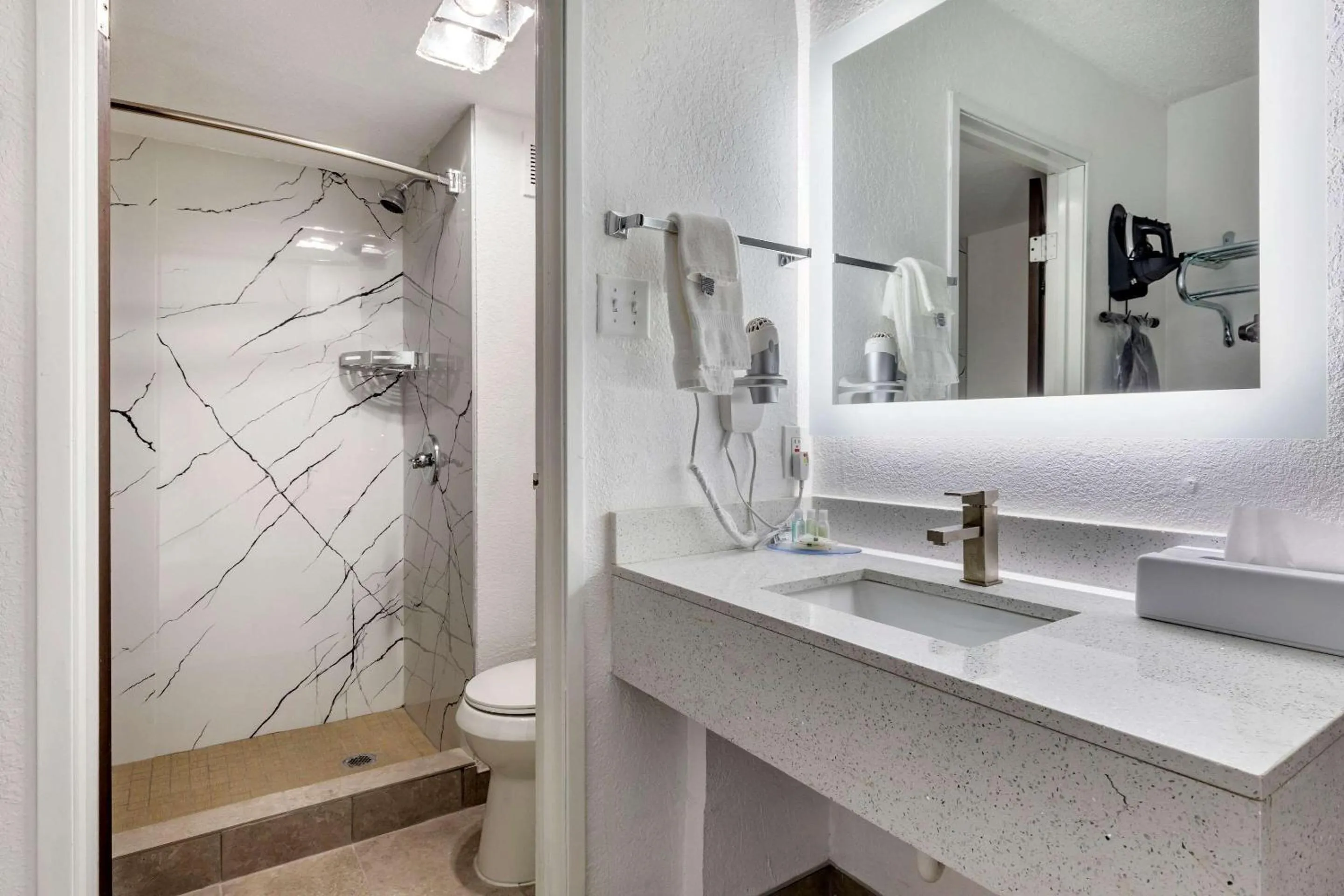 Photo of the whole room in Quality Inn & Suites Sulphur Springs