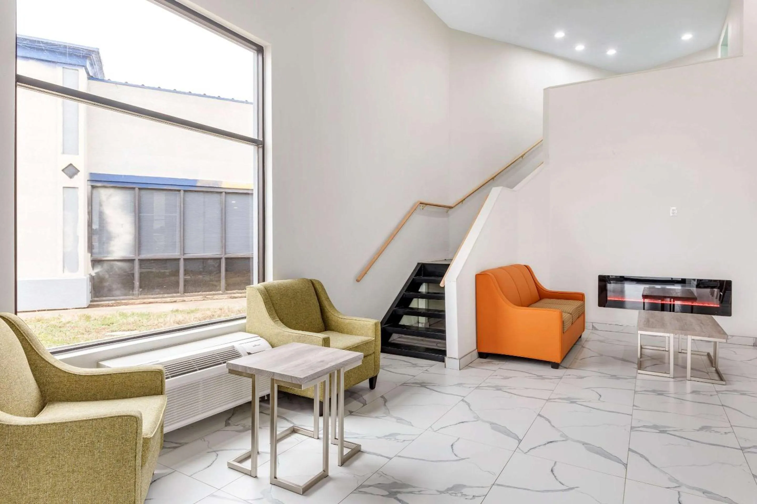 Lobby or reception in Quality Inn & Suites Sulphur Springs