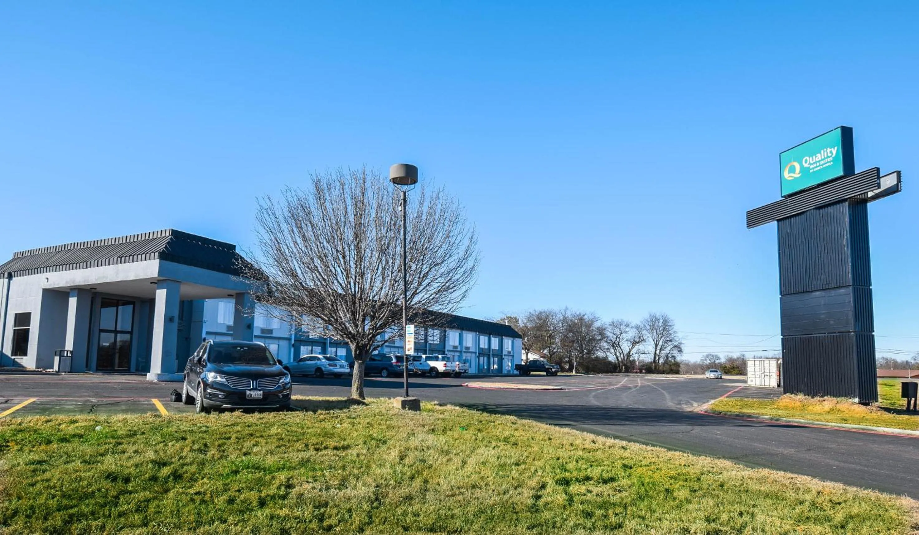 Property building in Quality Inn & Suites Sulphur Springs