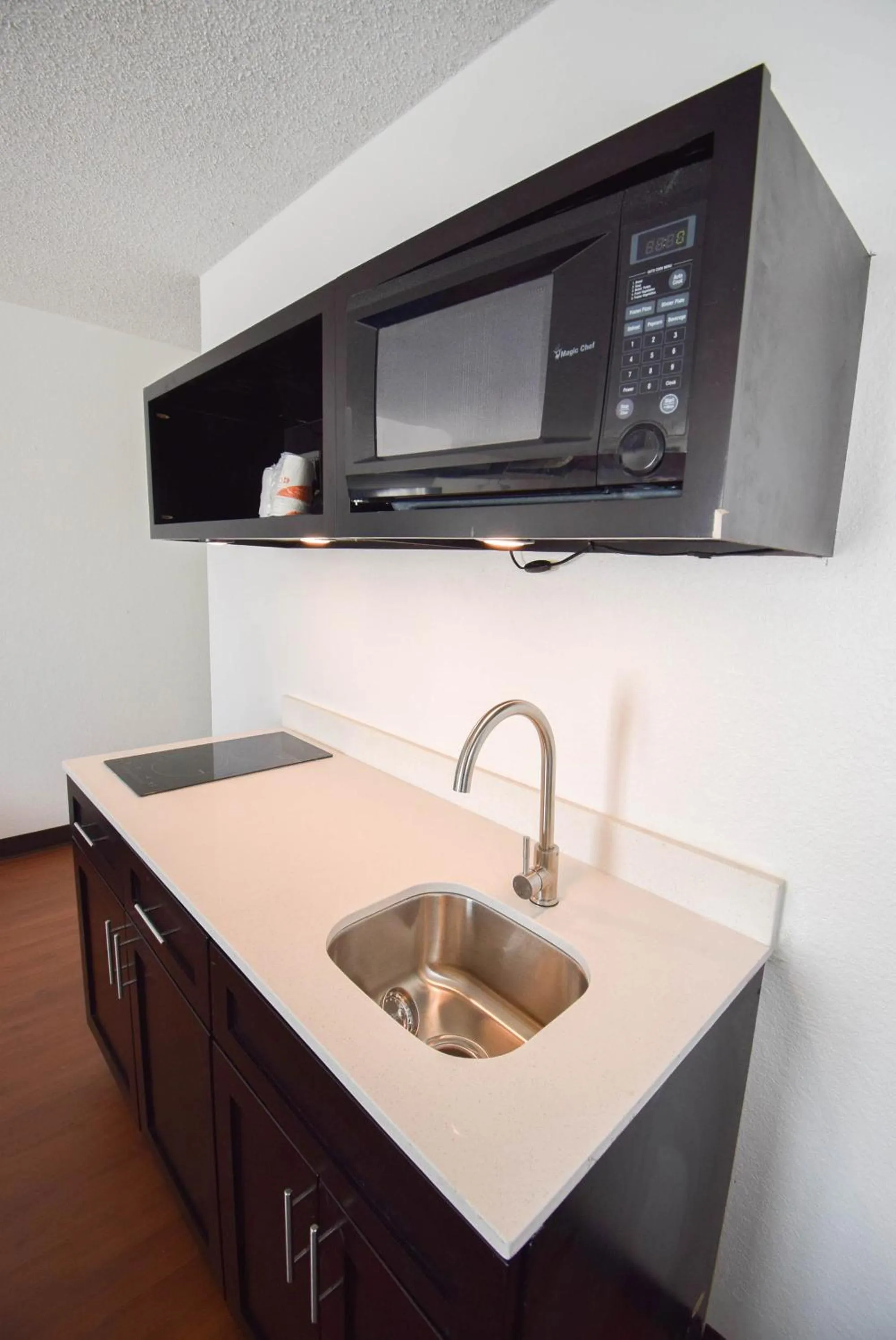 Kitchen or kitchenette in Quality Inn & Suites Sulphur Springs