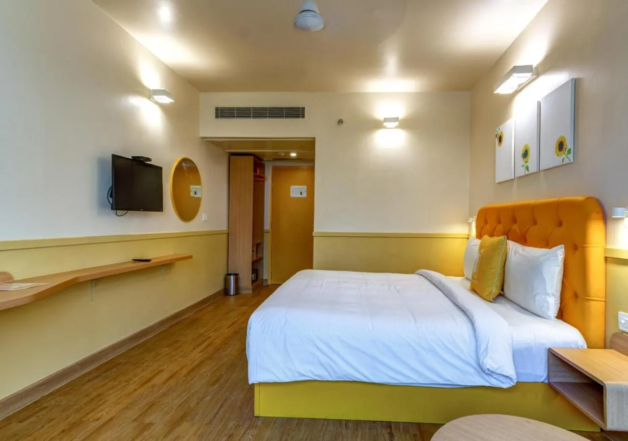 Bed in Bloom Hotel - HITEC City