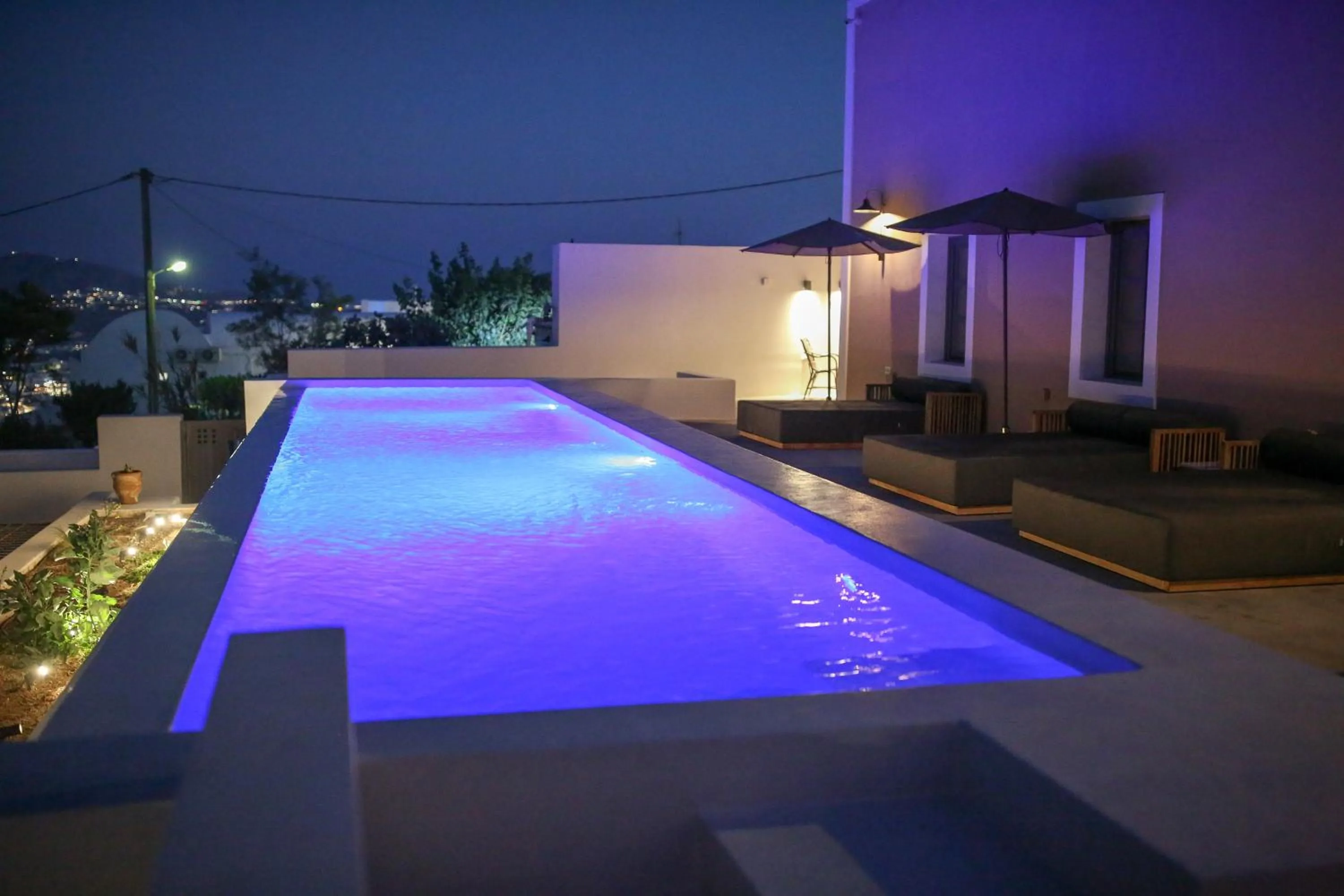 Night in La Maltese Estate