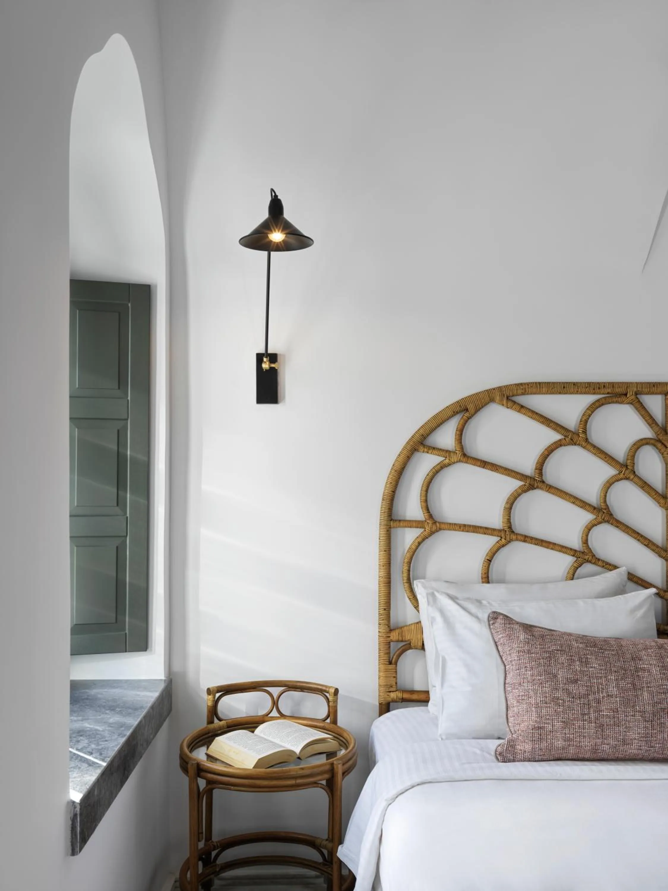 Decorative detail, Bed in La Maltese Estate