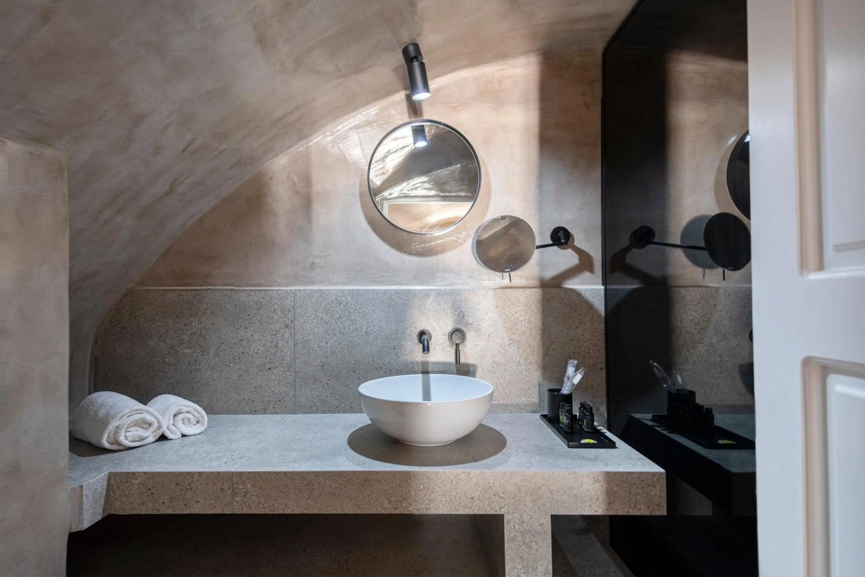 Bathroom in La Maltese Estate