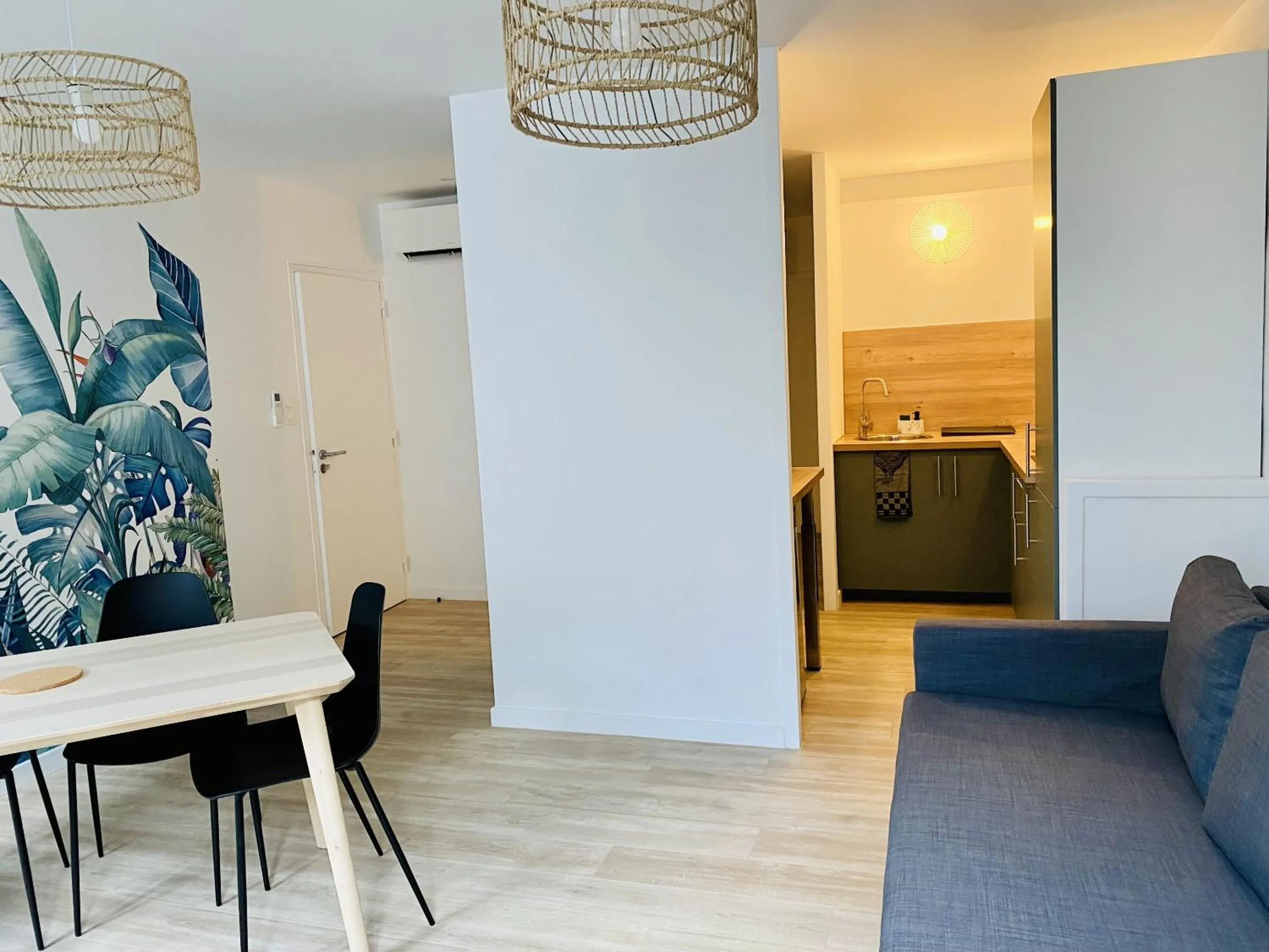 Living room in Suite 24 Appart'hôtel-L'Annexe-3 étoiles