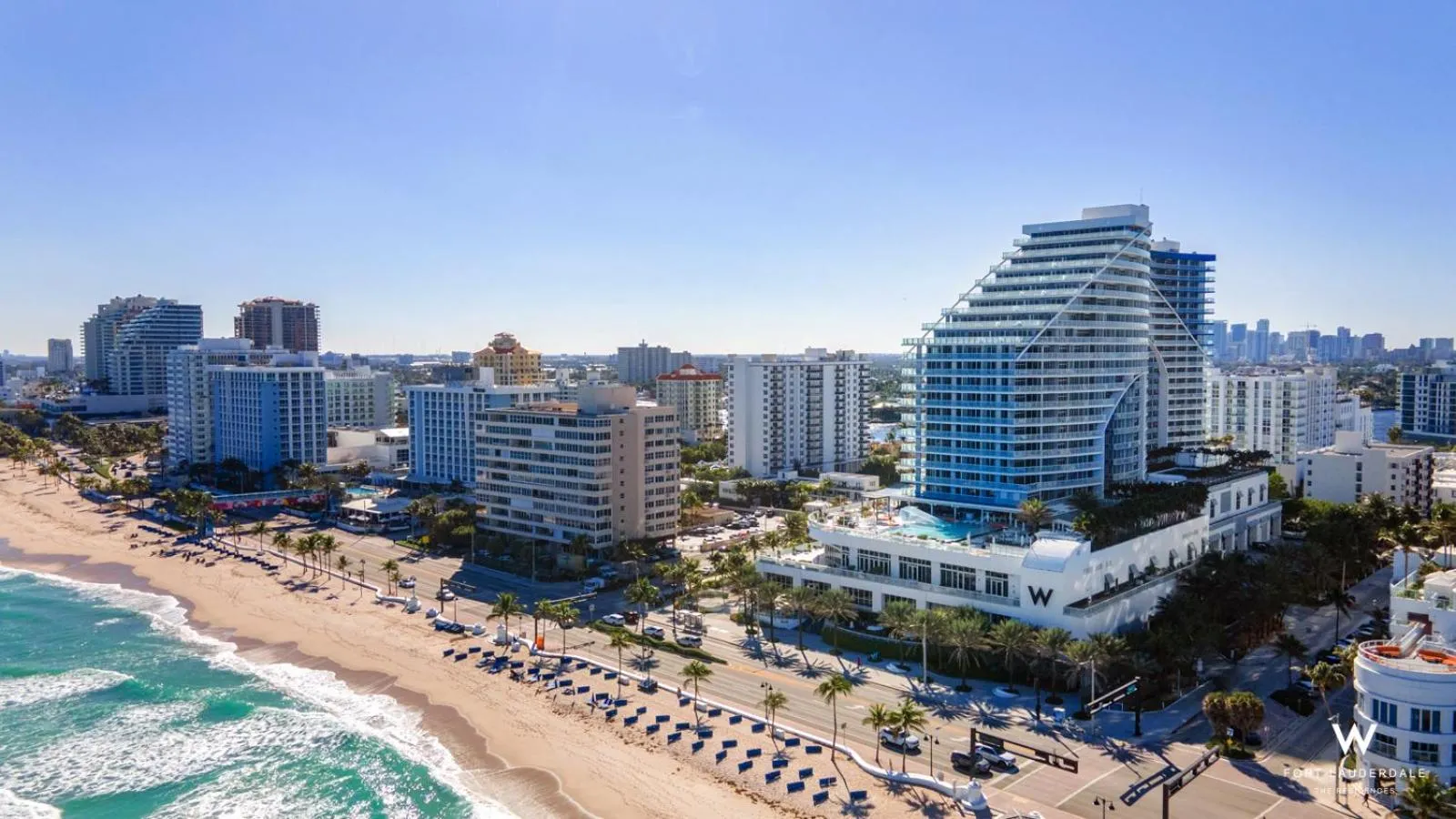 Property building in Luxury 1 BR at Fort Lauderdale