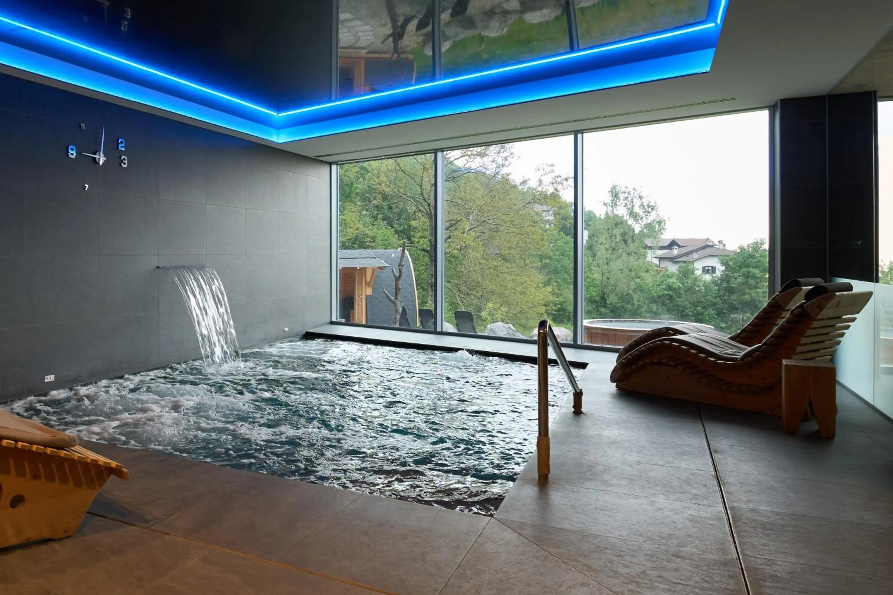 Natural landscape in Albergo Moderno & Spa