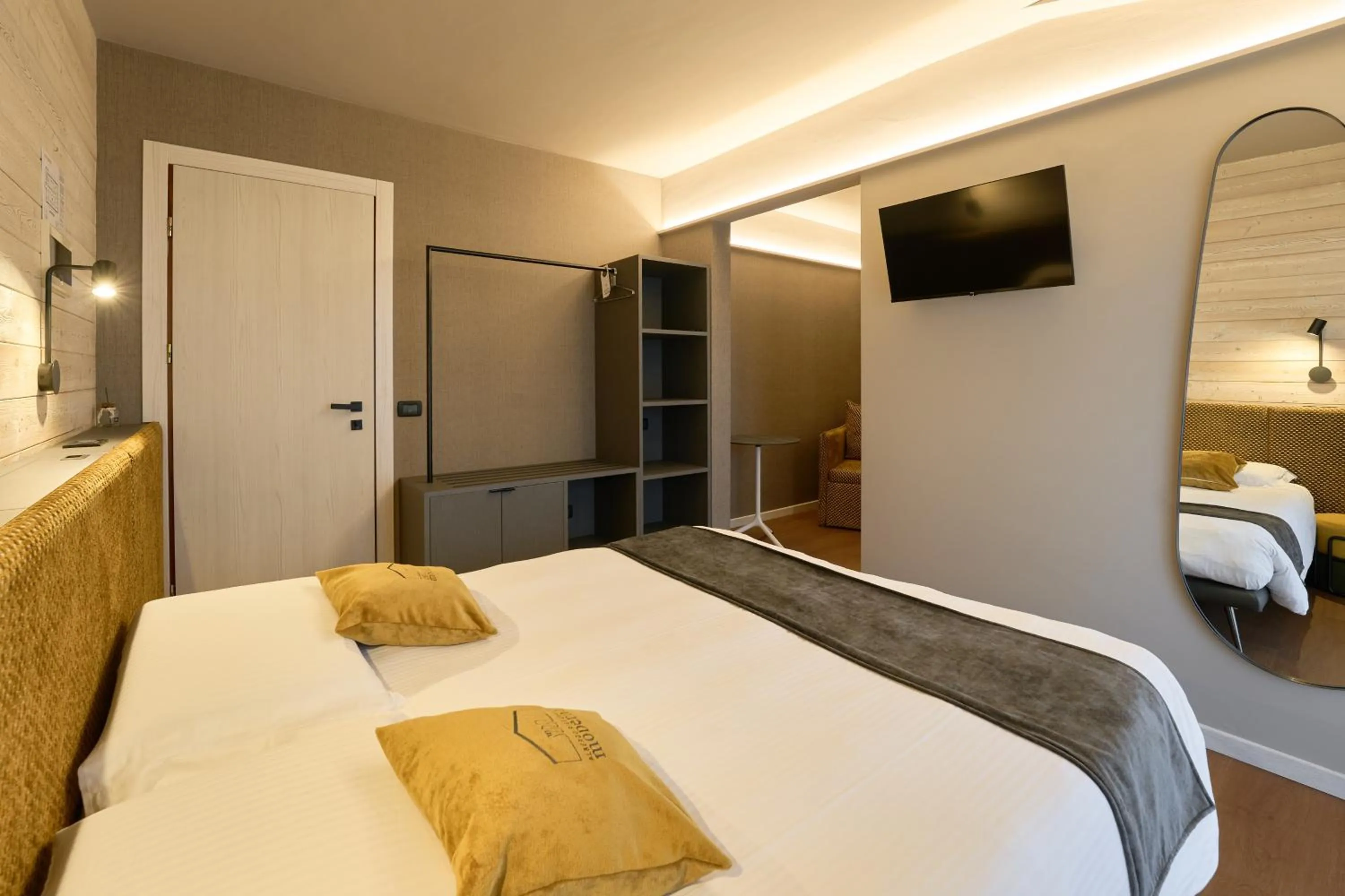 TV and multimedia, Bed in Albergo Moderno & Spa