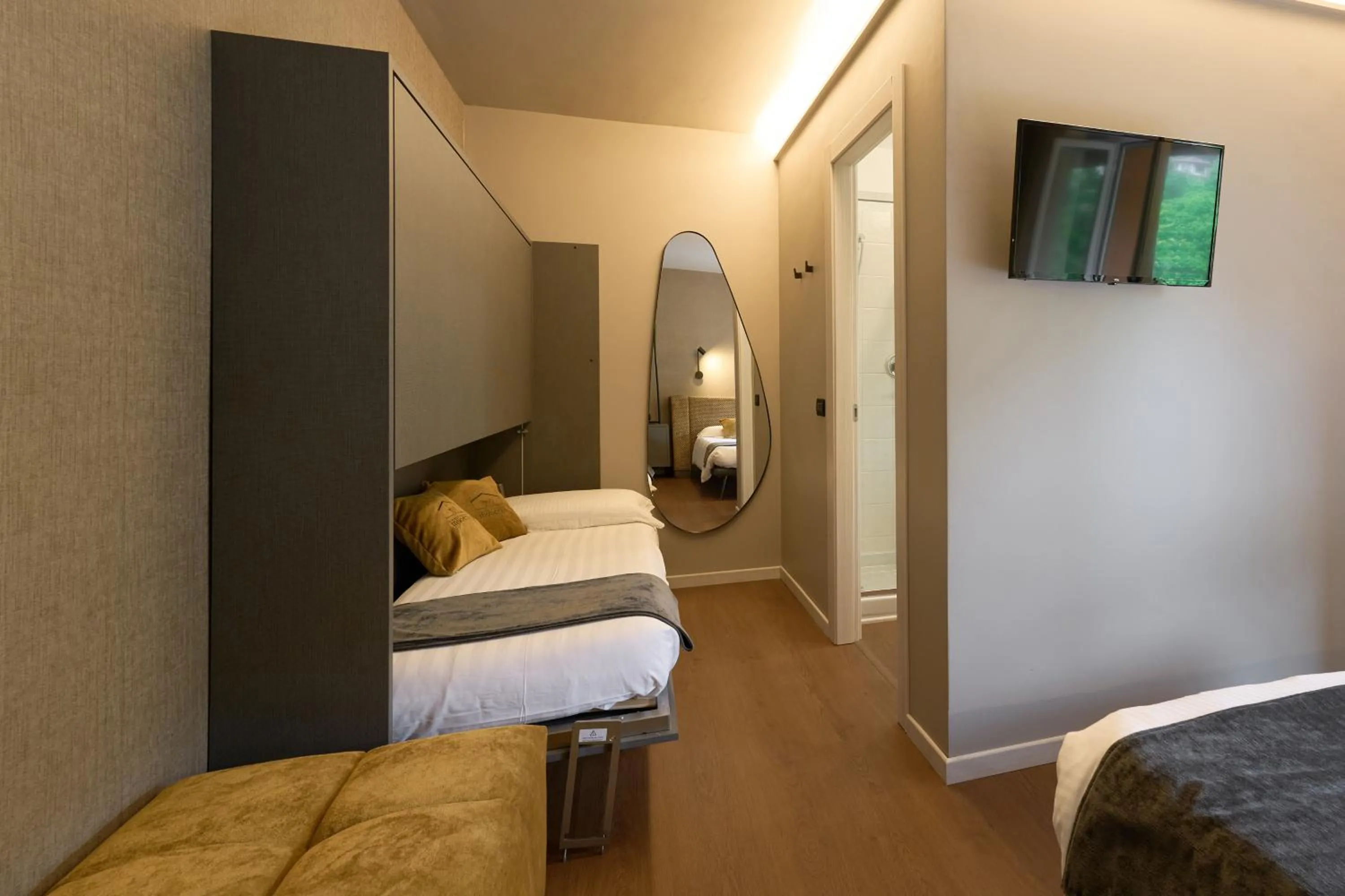 Photo of the whole room, Bed in Albergo Moderno & Spa