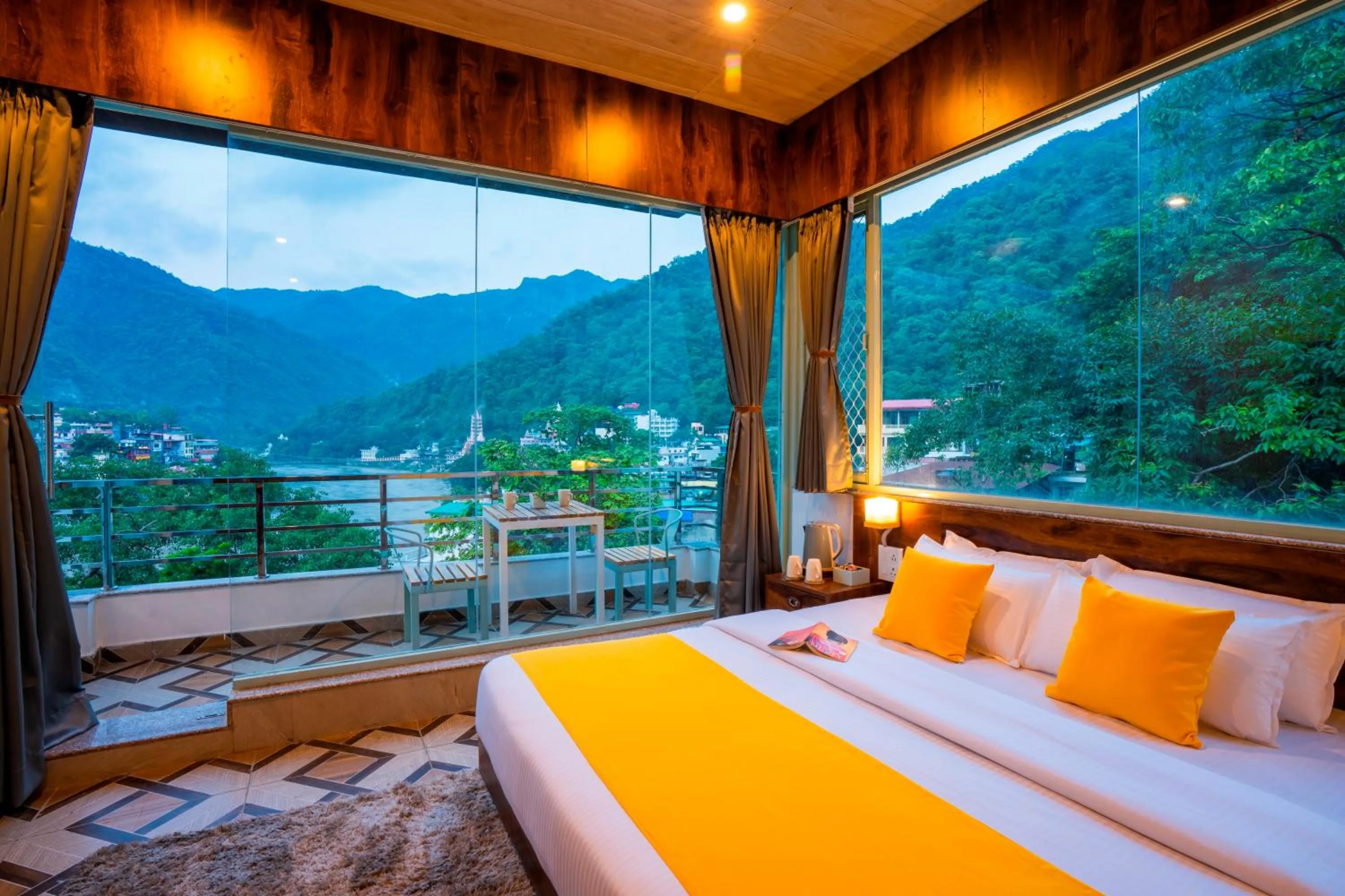 Bed in Zostel Rishikesh, Laxman Jhula