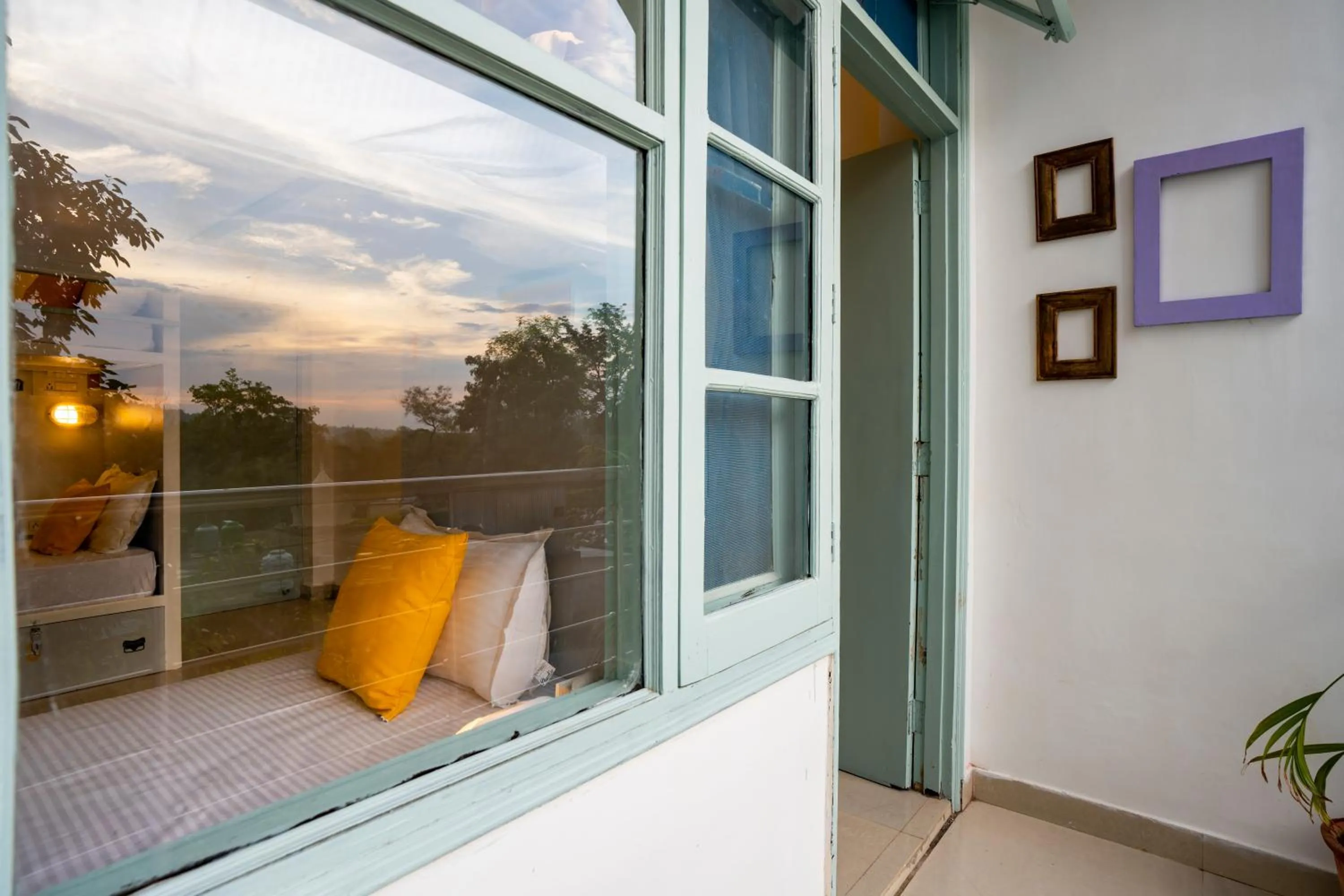Balcony/Terrace in Zostel Rishikesh, Laxman Jhula