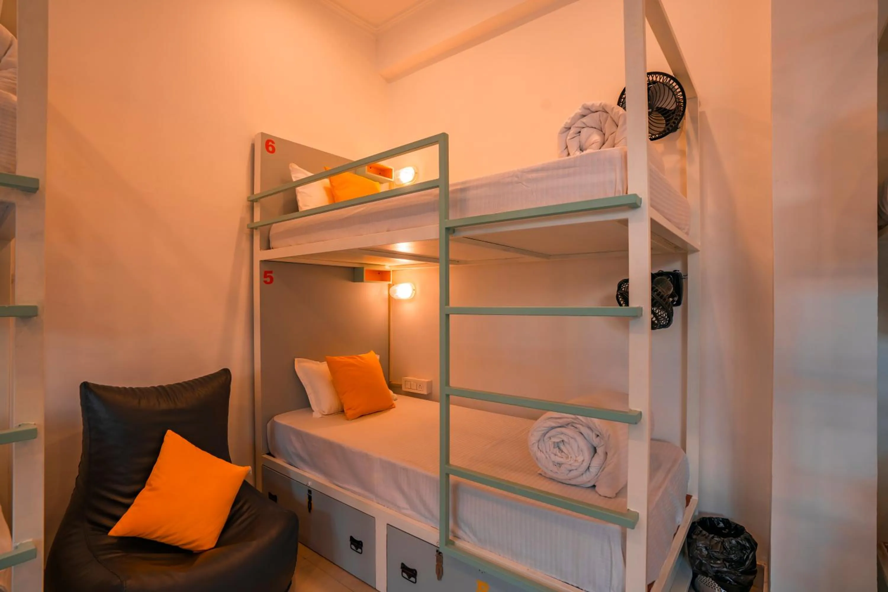 bunk bed, Bed in Zostel Rishikesh, Laxman Jhula