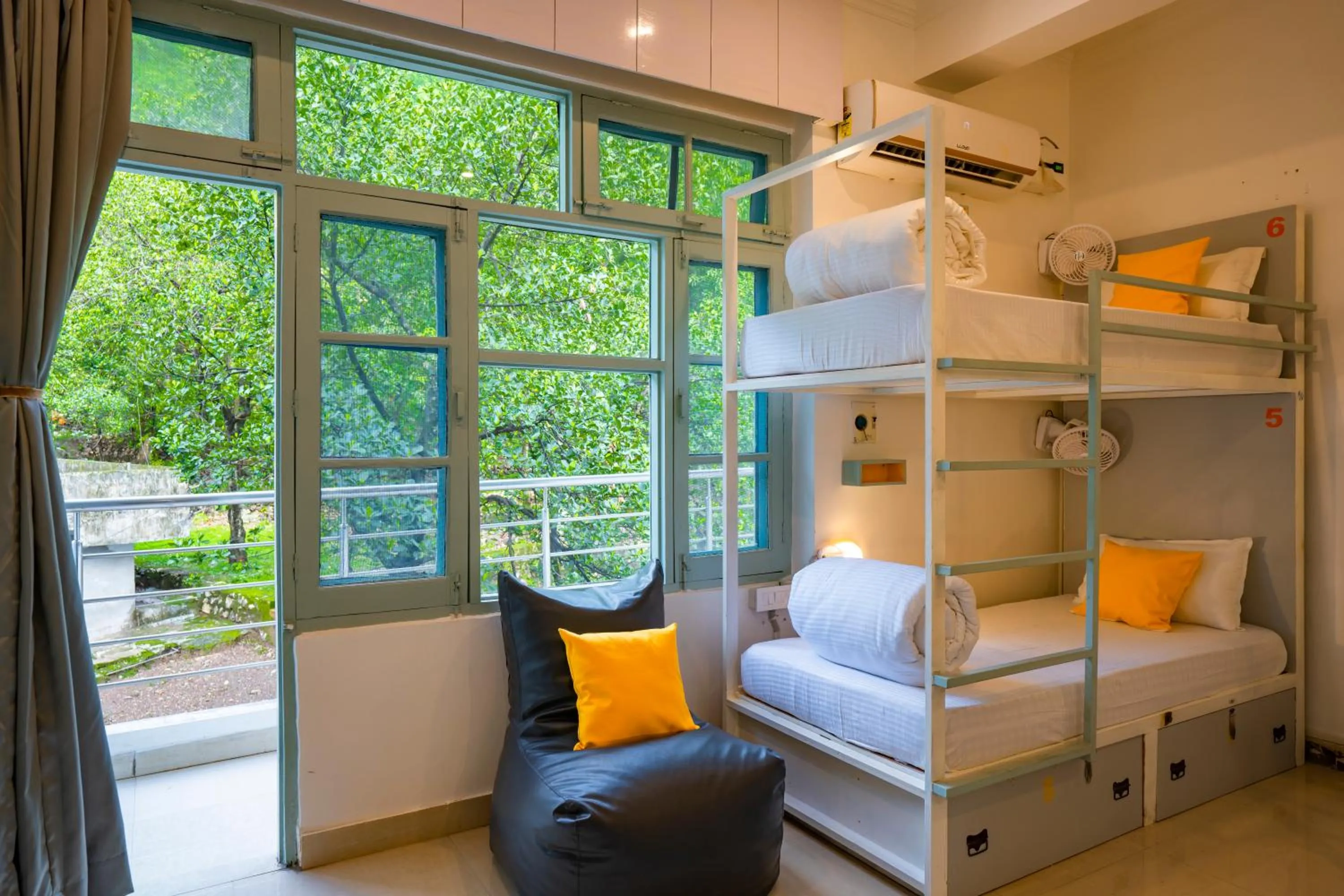 View (from property/room), Bed in Zostel Rishikesh, Laxman Jhula