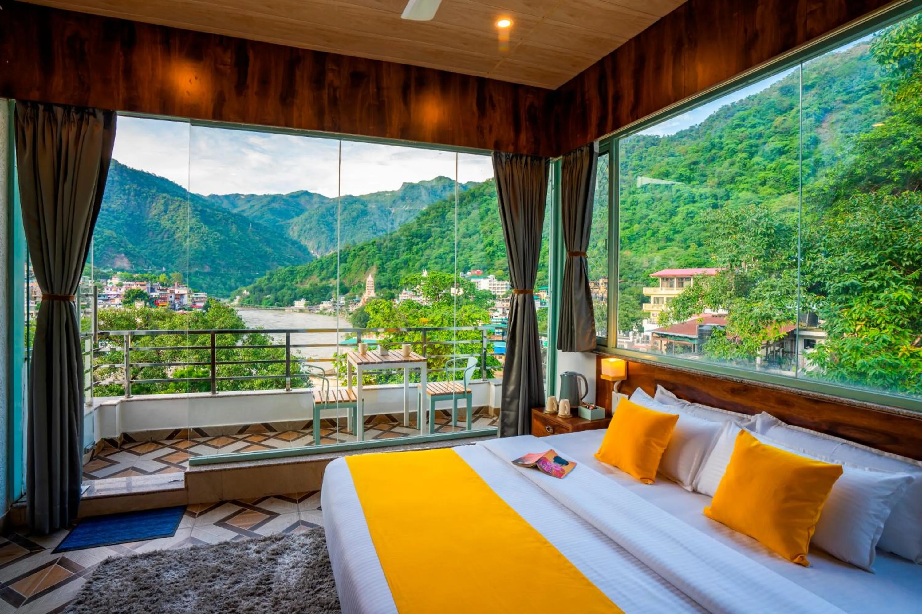 View (from property/room), Bed in Zostel Rishikesh, Laxman Jhula