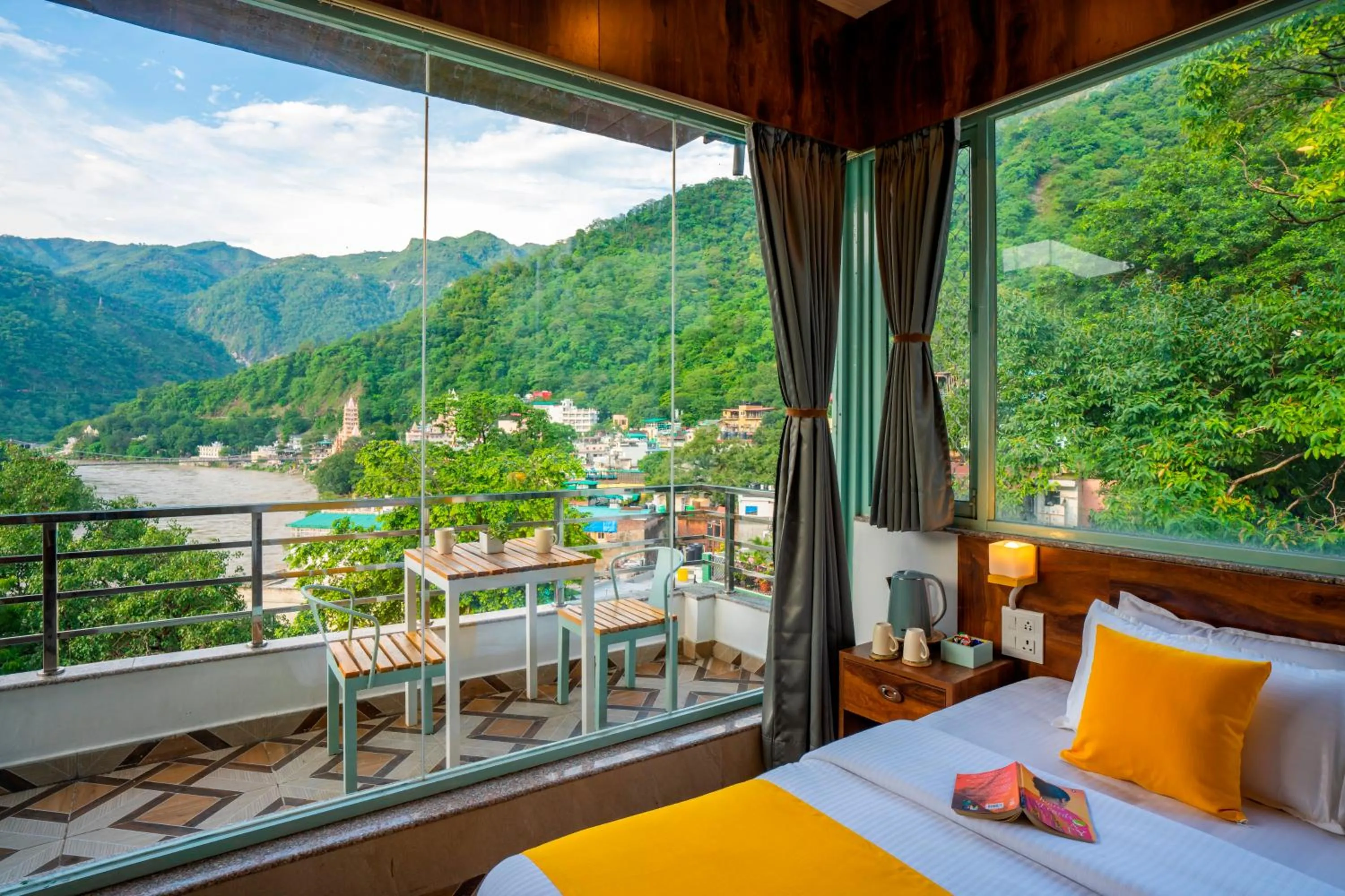 Balcony/Terrace, Bed in Zostel Rishikesh, Laxman Jhula