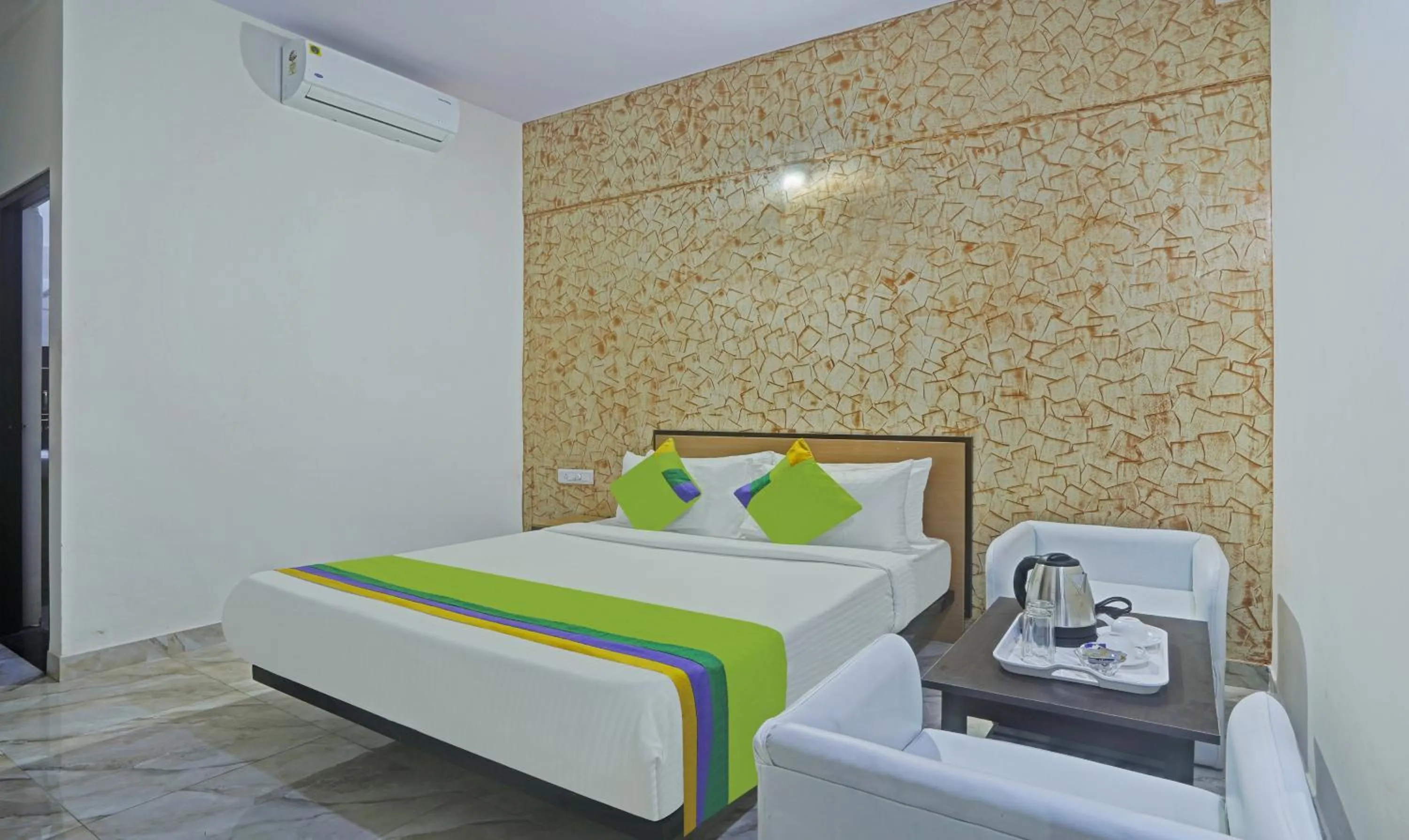 Bedroom, Bed in Hotel Galaxy Suites Hebbal