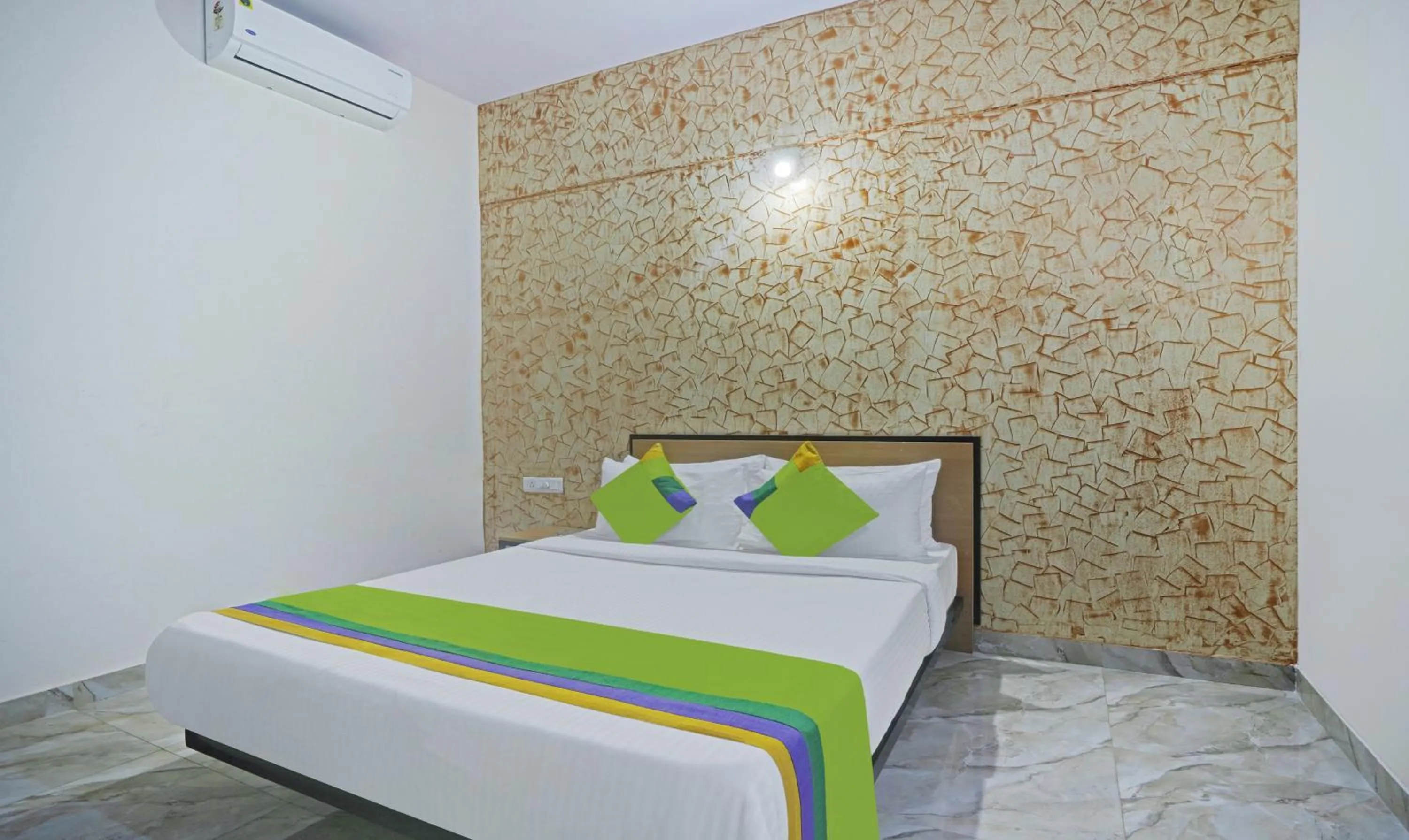 Bedroom, Bed in Hotel Galaxy Suites Hebbal