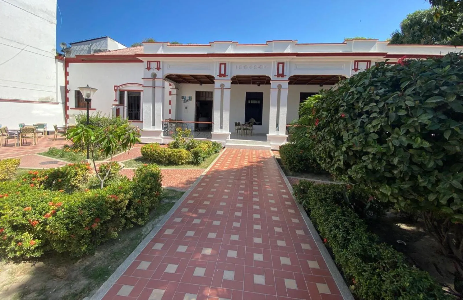 Property building in Hotel Casa Bethel