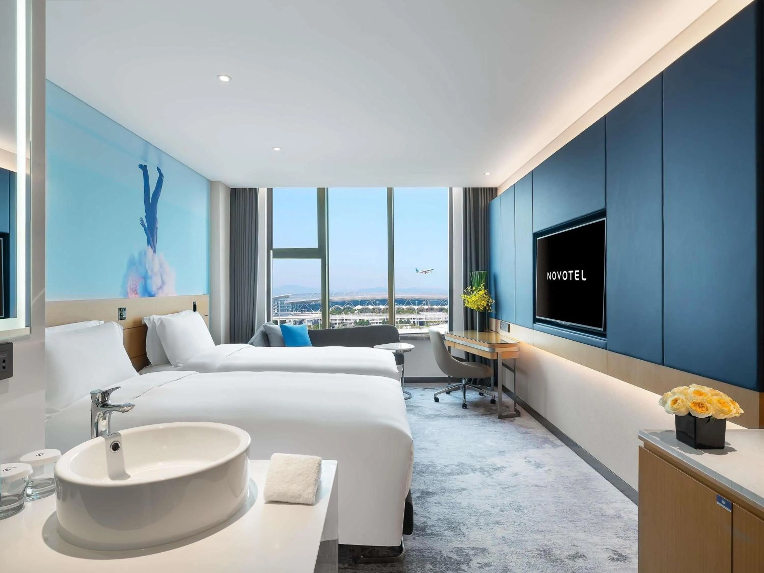 Bedroom, Bed in Novotel Guangzhou Baiyun Airport - Canton Fair Free Shuttle Bus & Official Registration Agency