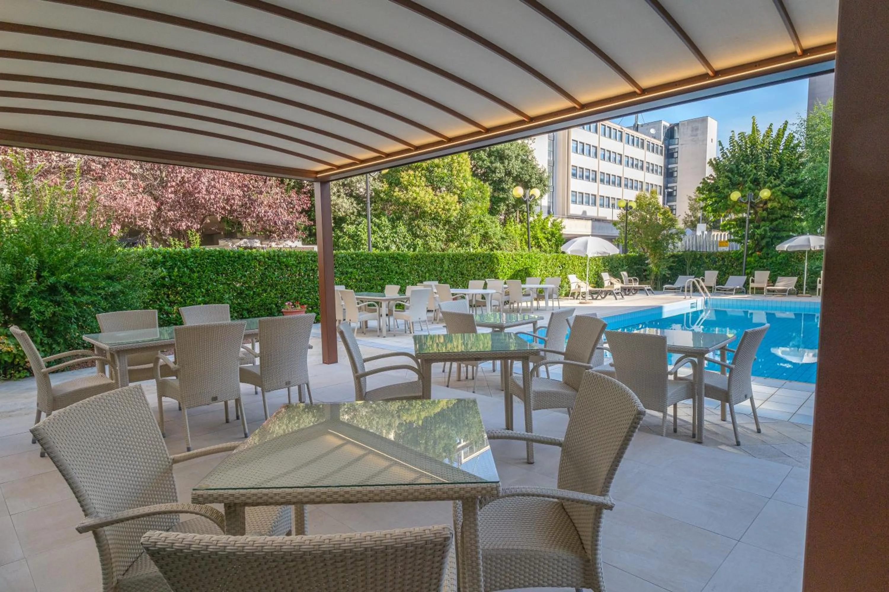 Restaurant/places to eat in Perugia Plaza Hotel