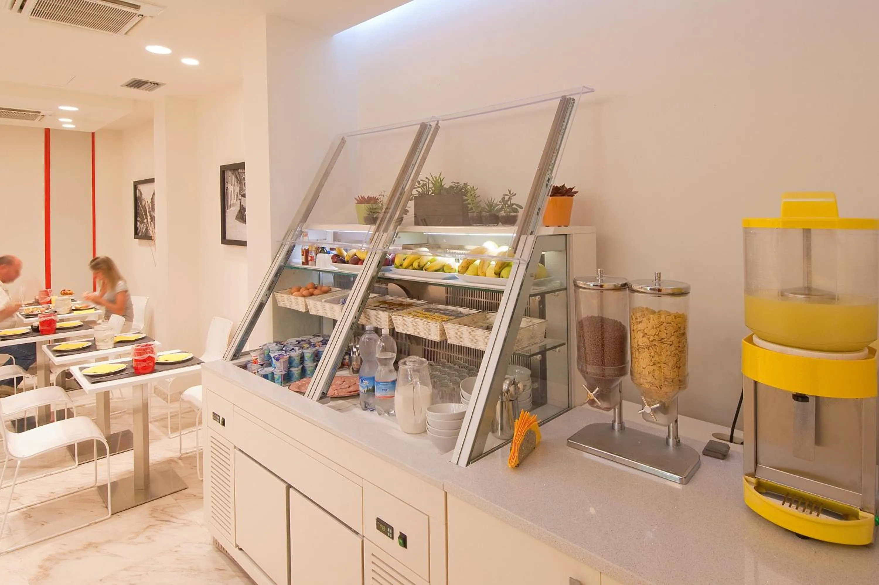 Breakfast in Hotel Sempione