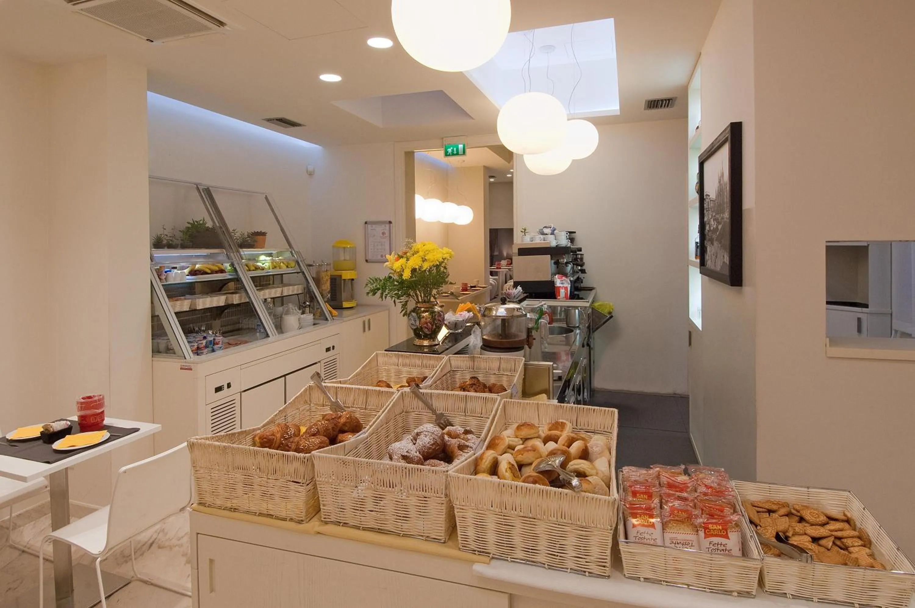 Breakfast in Hotel Sempione