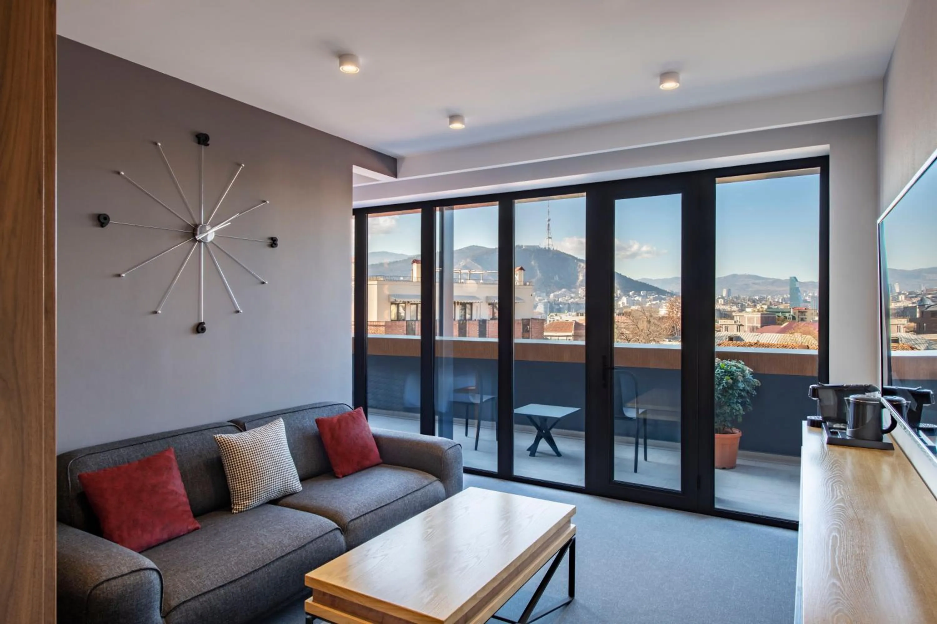 Coffee/tea facilities in Clocks Hotel Tbilisi