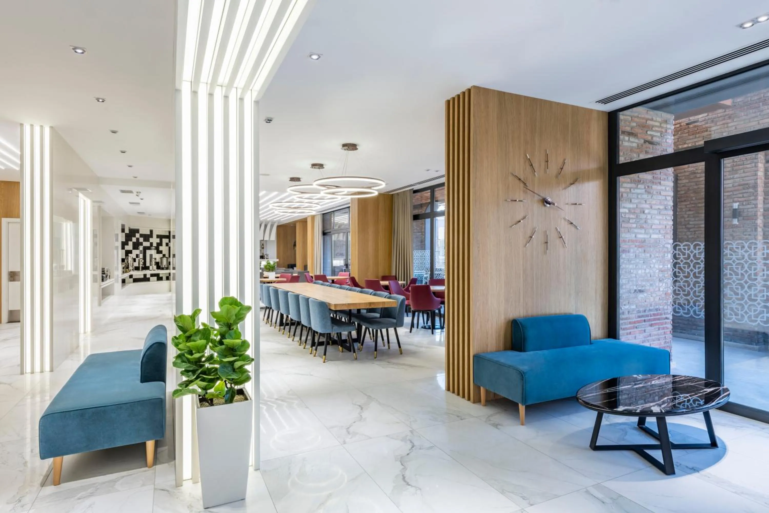 Restaurant/places to eat in Clocks Hotel Tbilisi