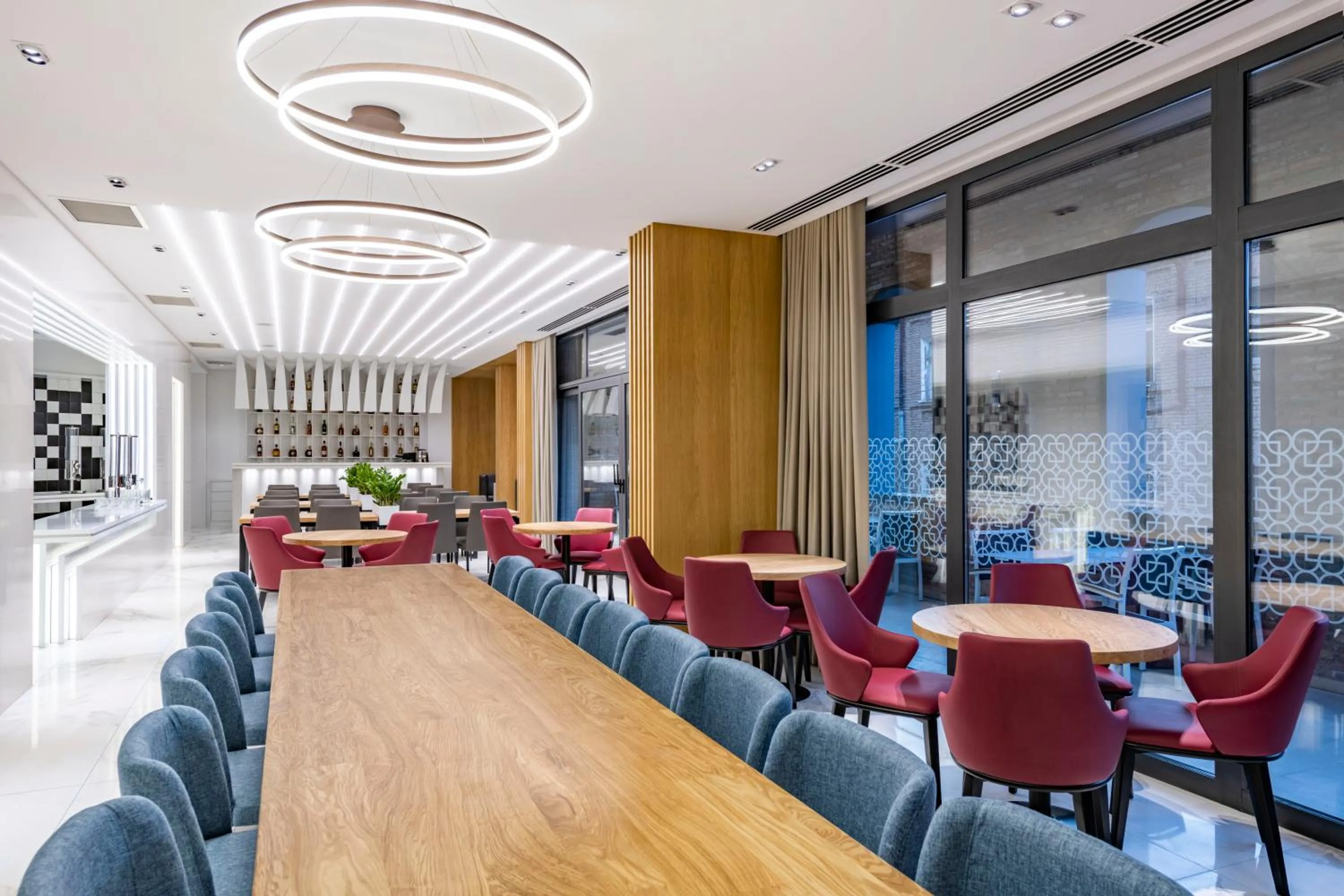 Restaurant/places to eat in Clocks Hotel Tbilisi