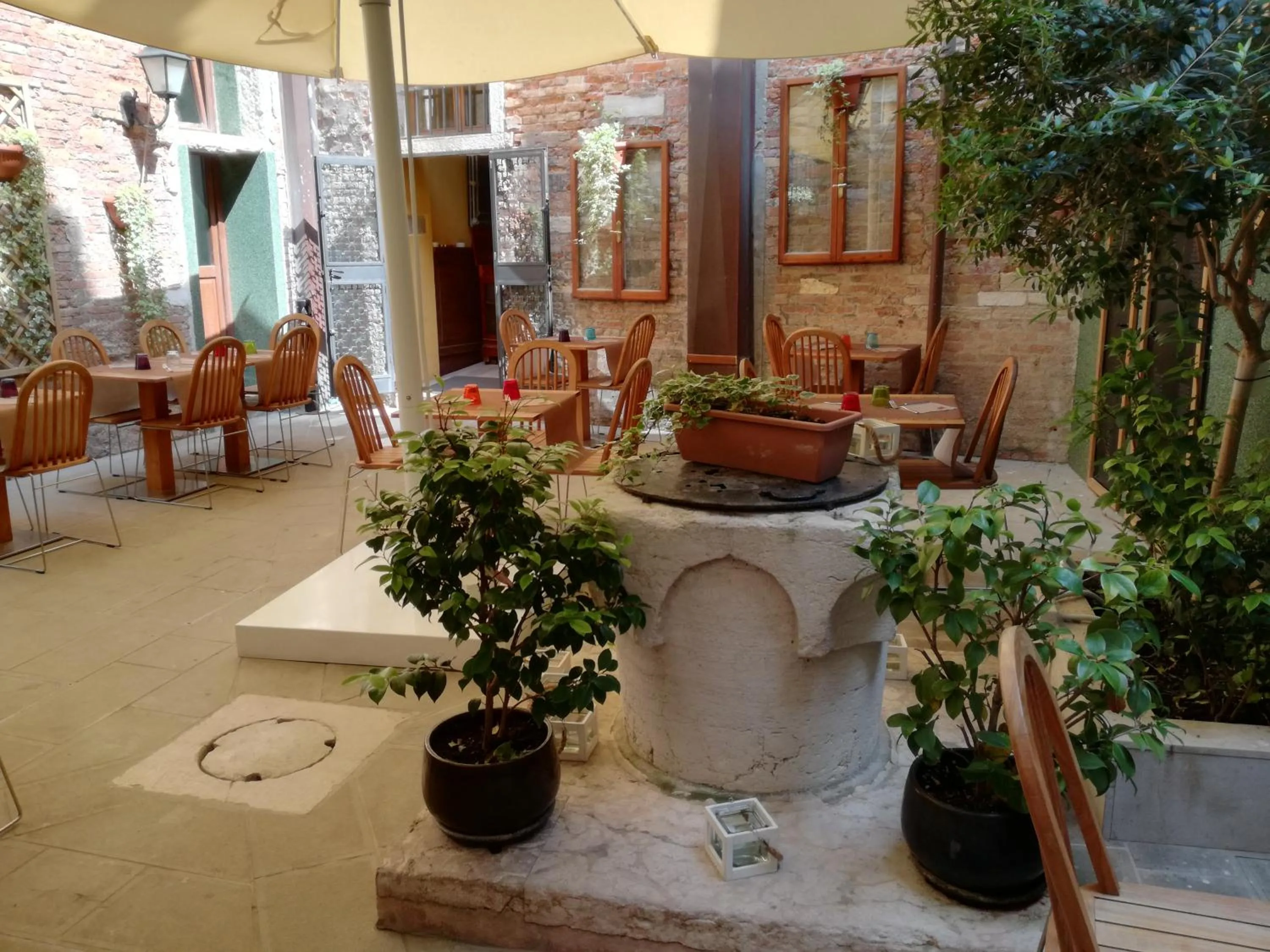 Restaurant/places to eat in Locanda La Corte