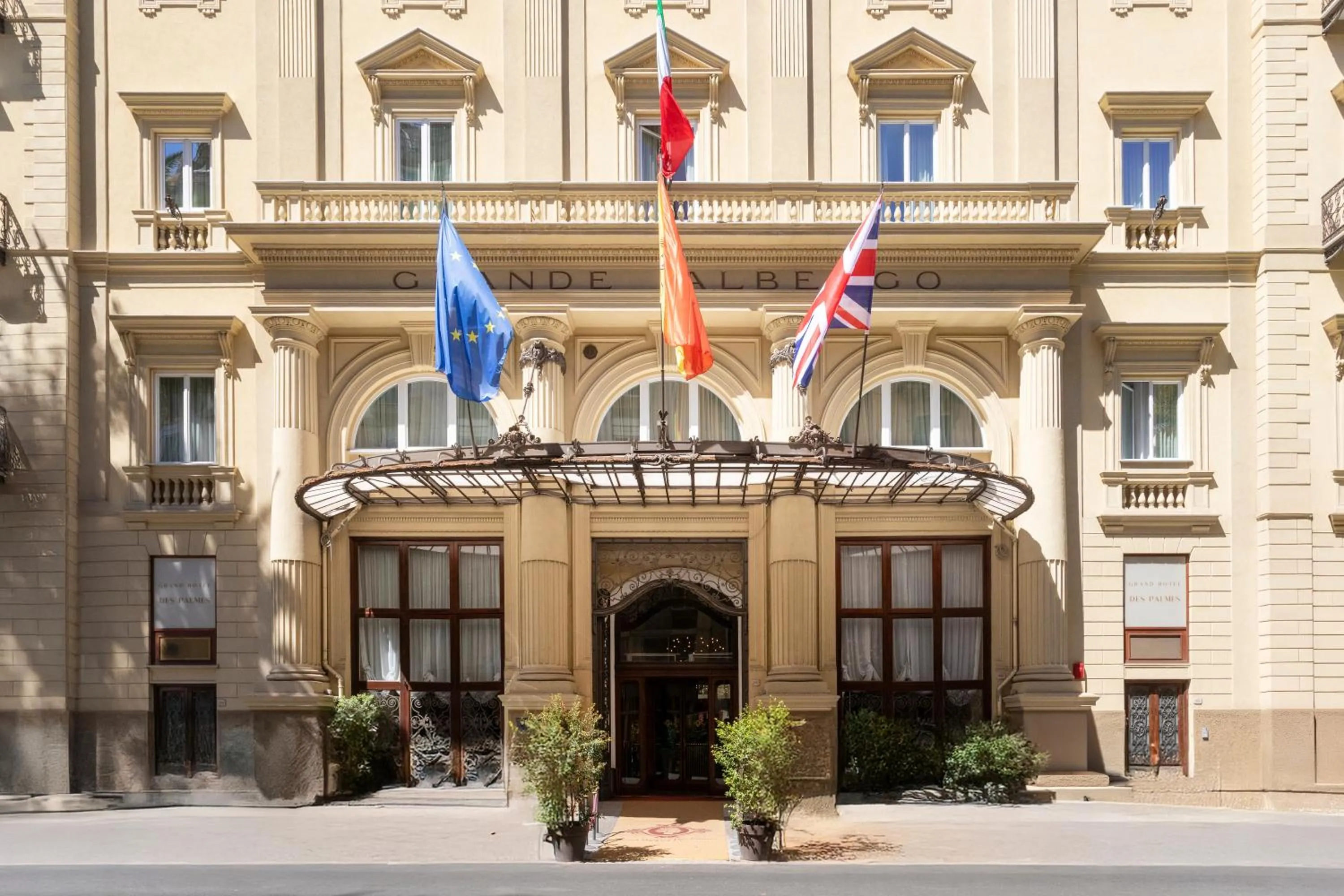 Property building in Grand Hotel Et Des Palmes