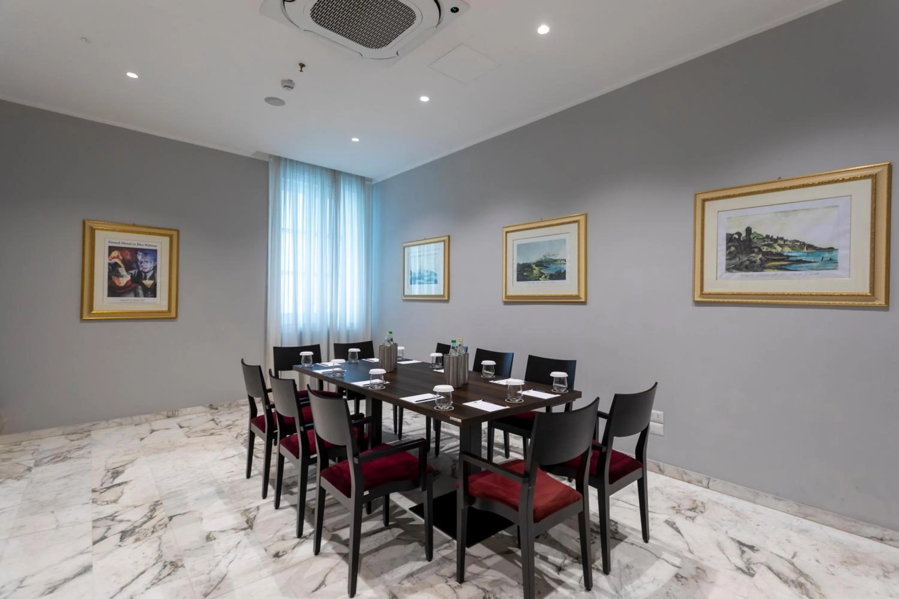 Business facilities in Grand Hotel Et Des Palmes