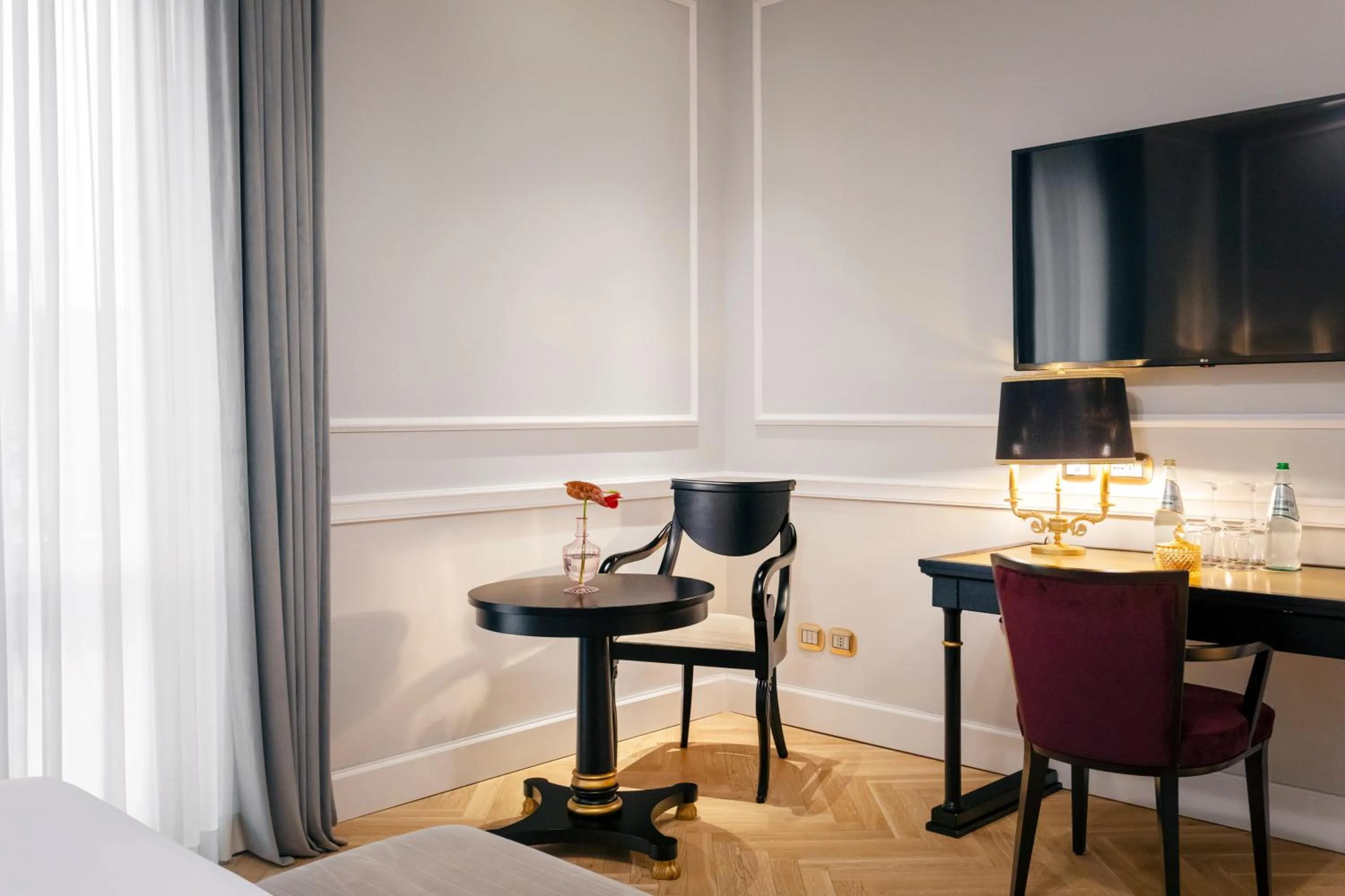 Bedroom in Grand Hotel Et Des Palmes