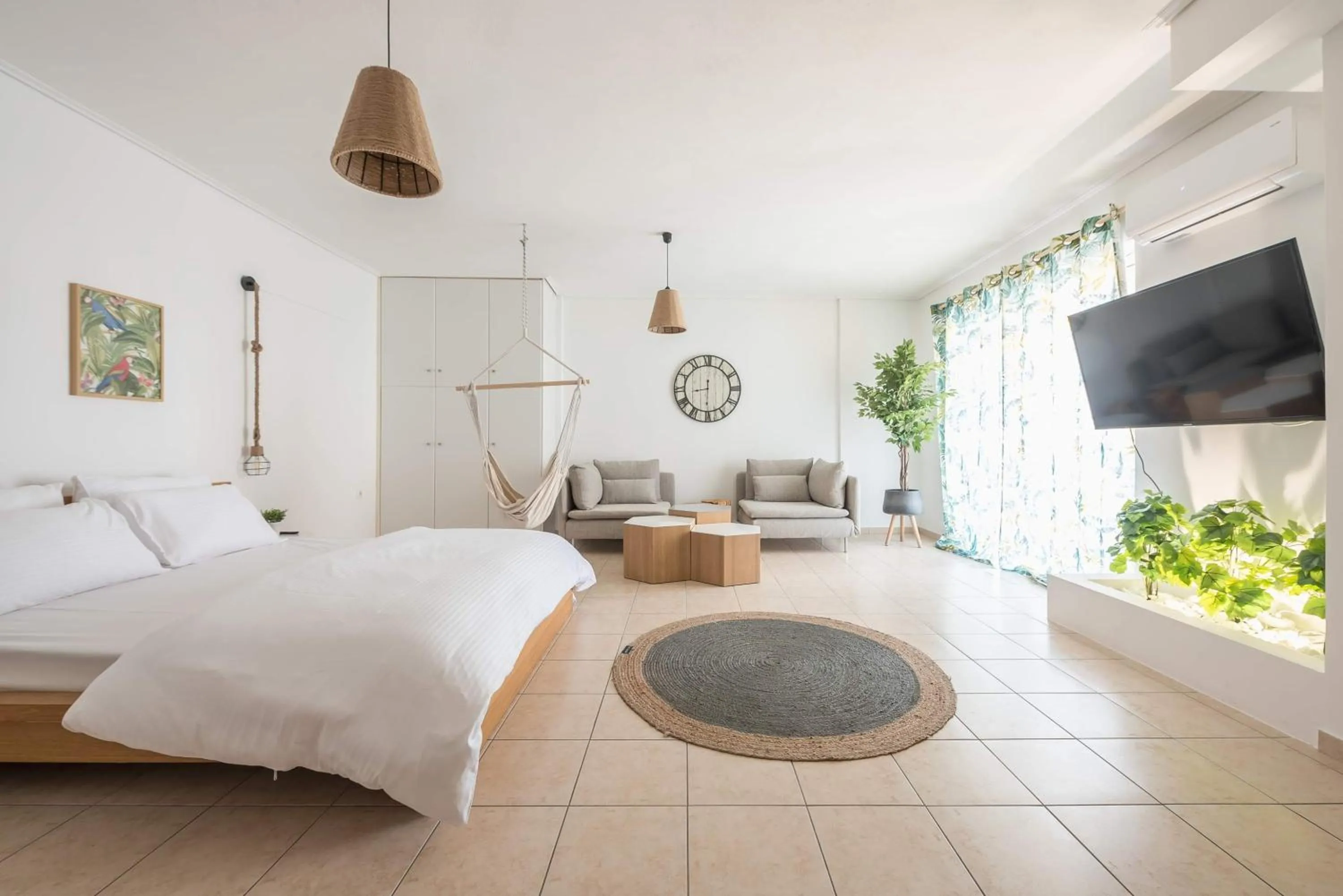 Photo of the whole room, Bed in Athenian home