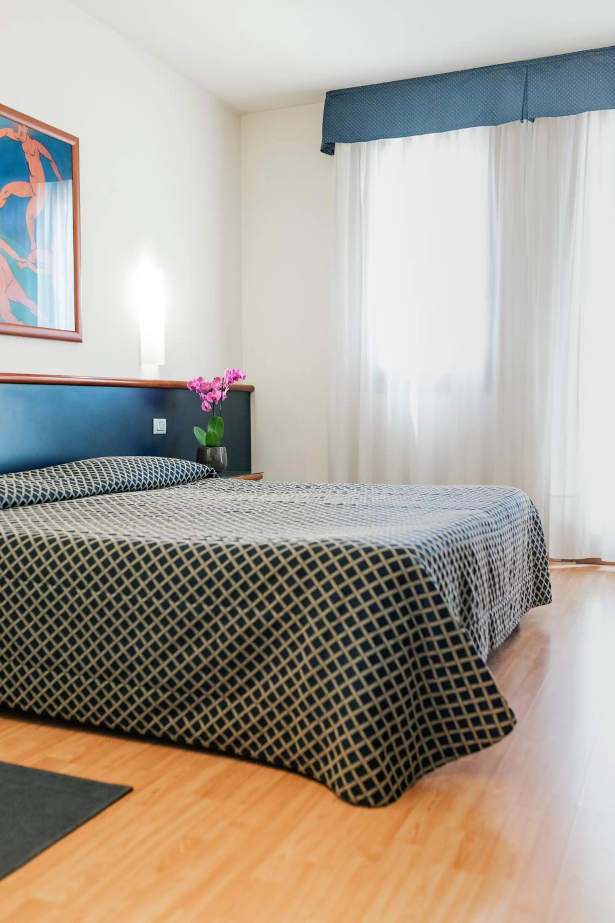 Bed in Hotel Crystal