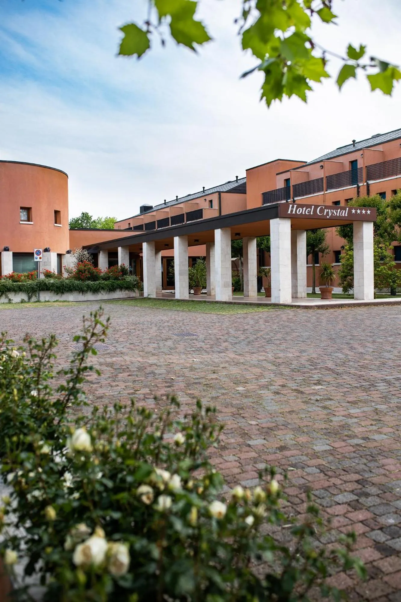 Hotel Crystal