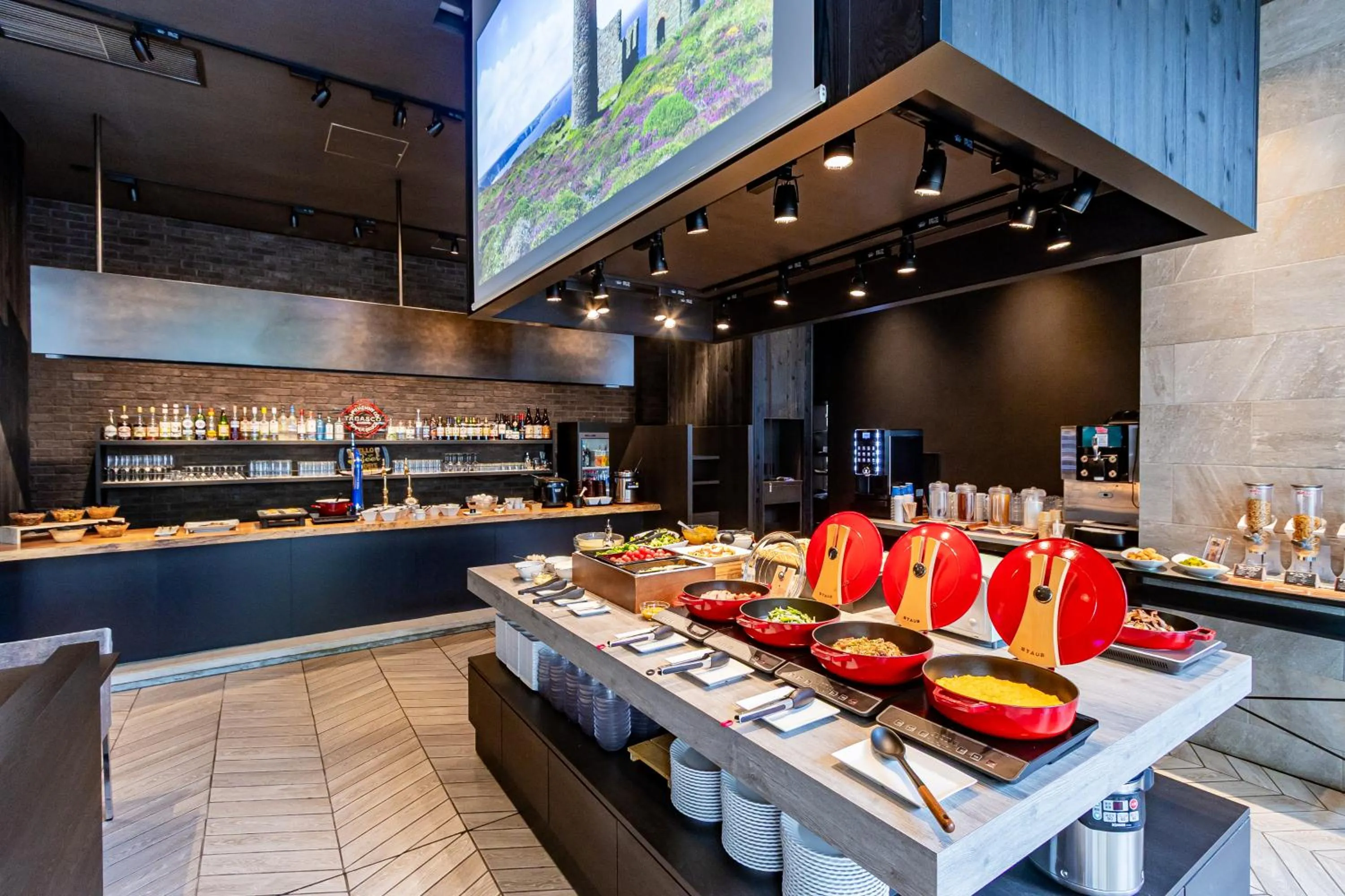 Restaurant/places to eat in Wyndham Garden Sapporo Odori